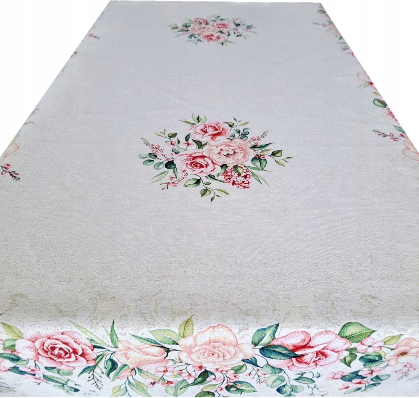 Ubrus 140x220 cm V Pad