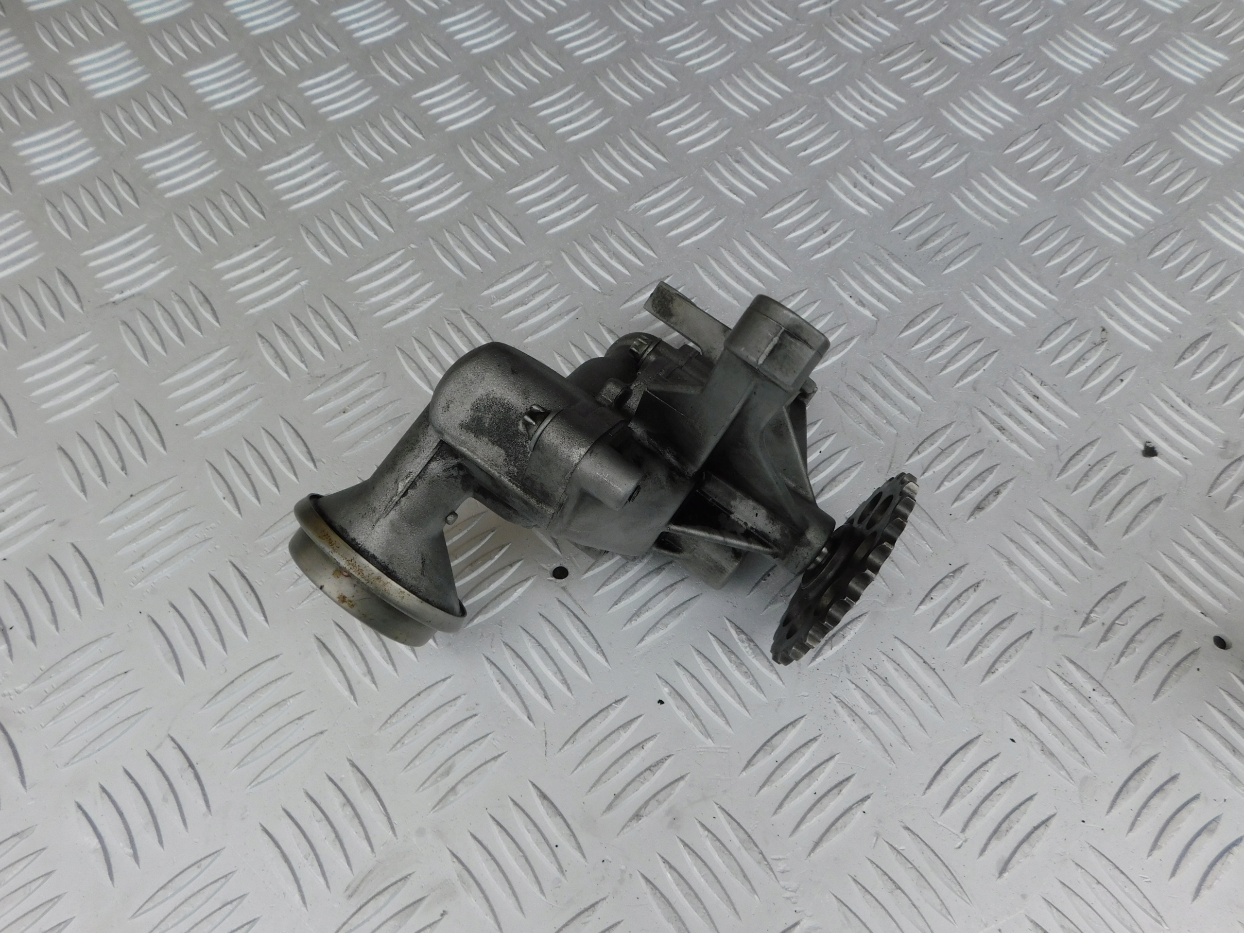 Mercedes Sprinter oil pump
