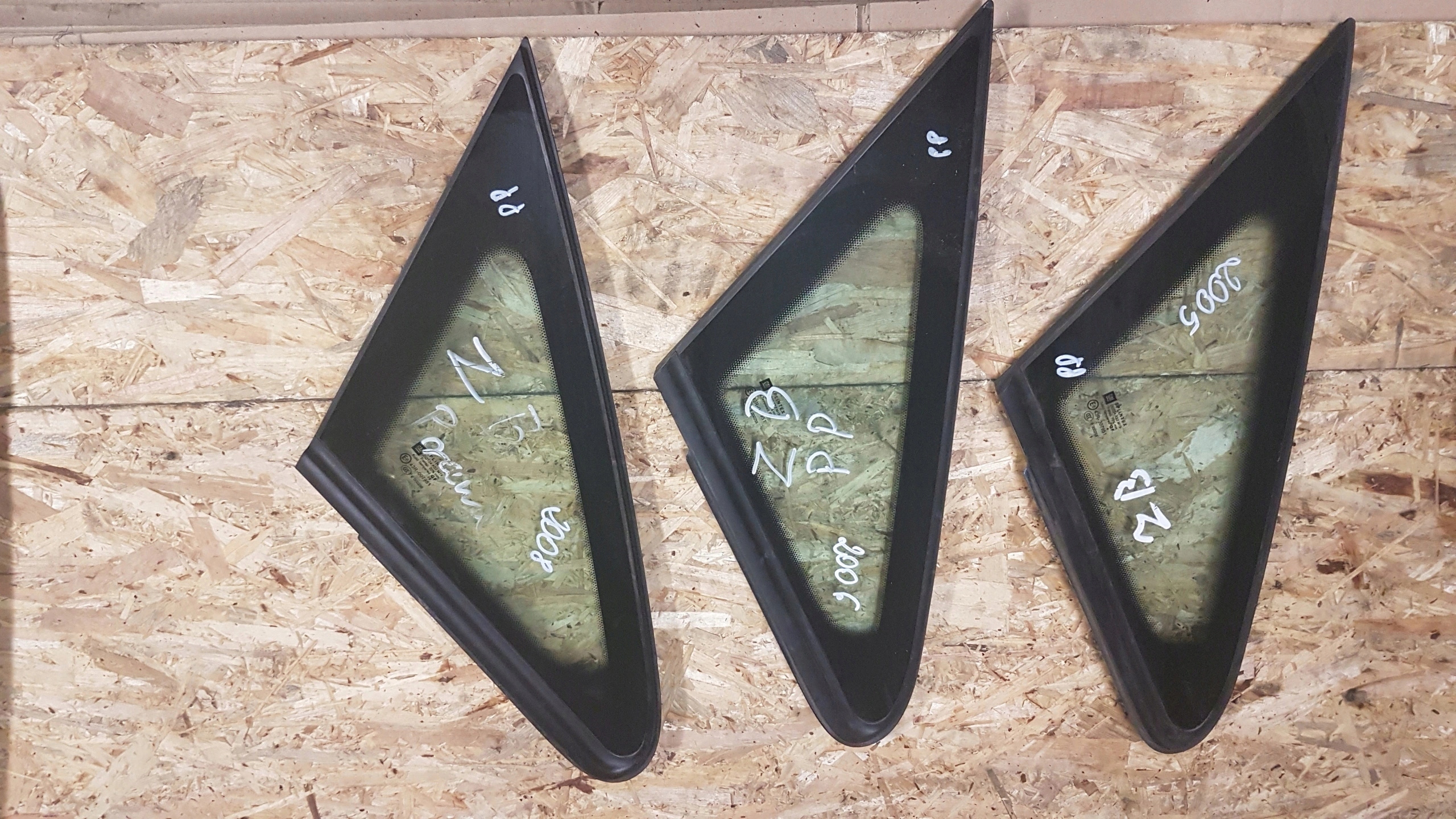 FENSTER Karoserie vorne rechts oder links ZAFIRA B