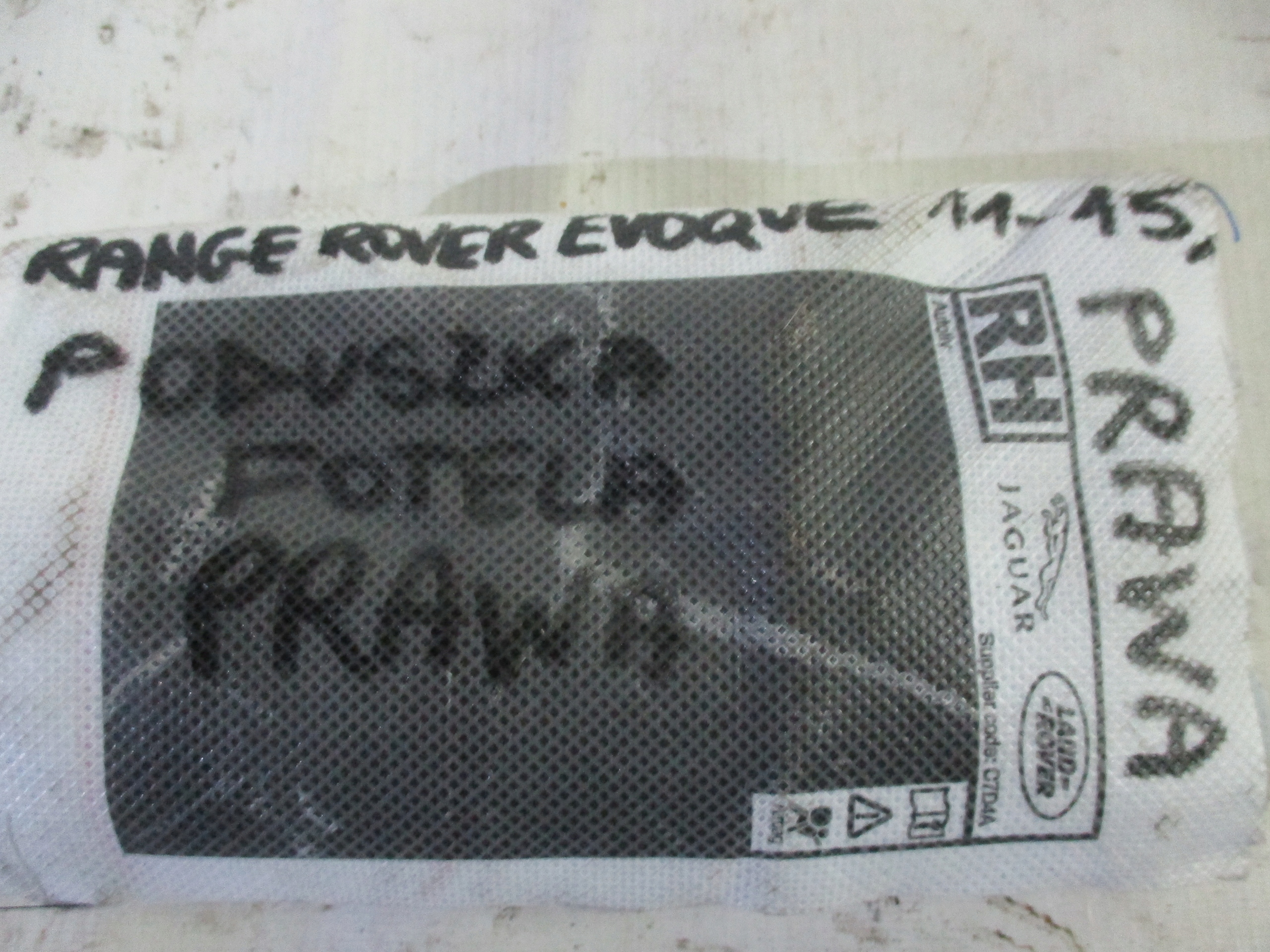 seat airbag right Range Rover Evoque 11-15r