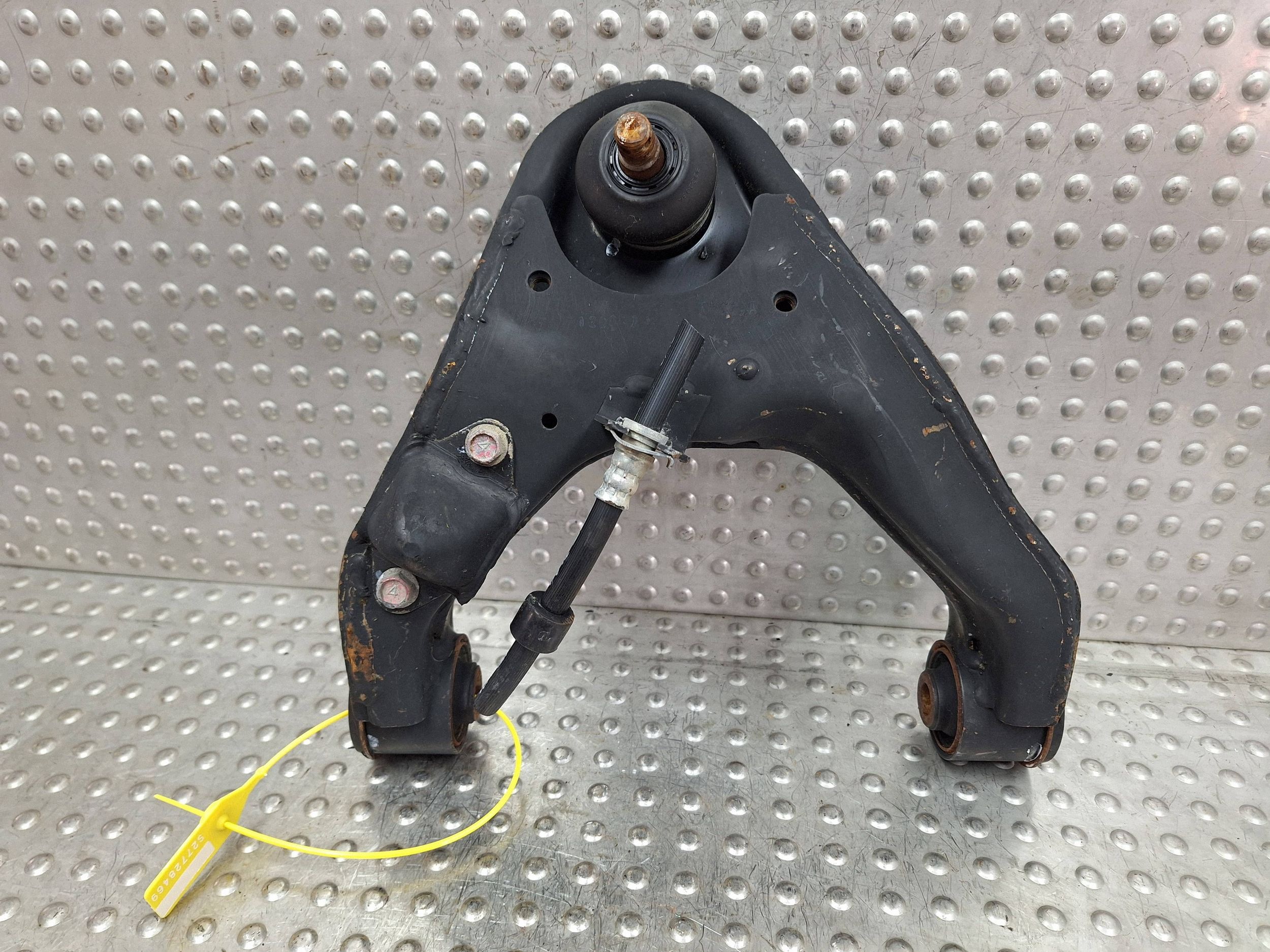 querlenker oben rechts vorne MITSUBISHI L200 V 15-23