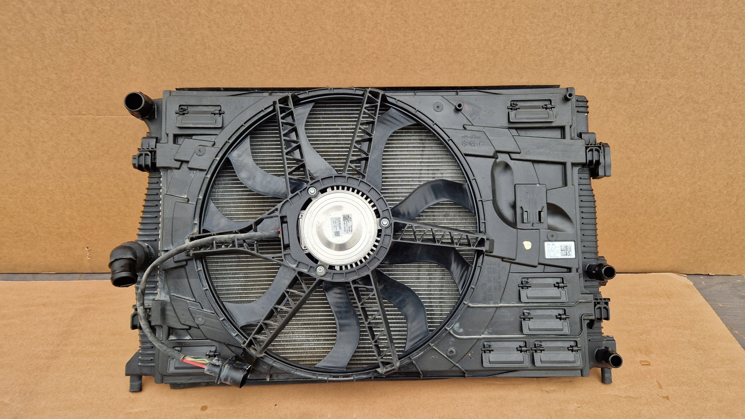 Radiateur Ventilateur OCTAVIA IV GOLF 8 2.0 TDI KOMPLET