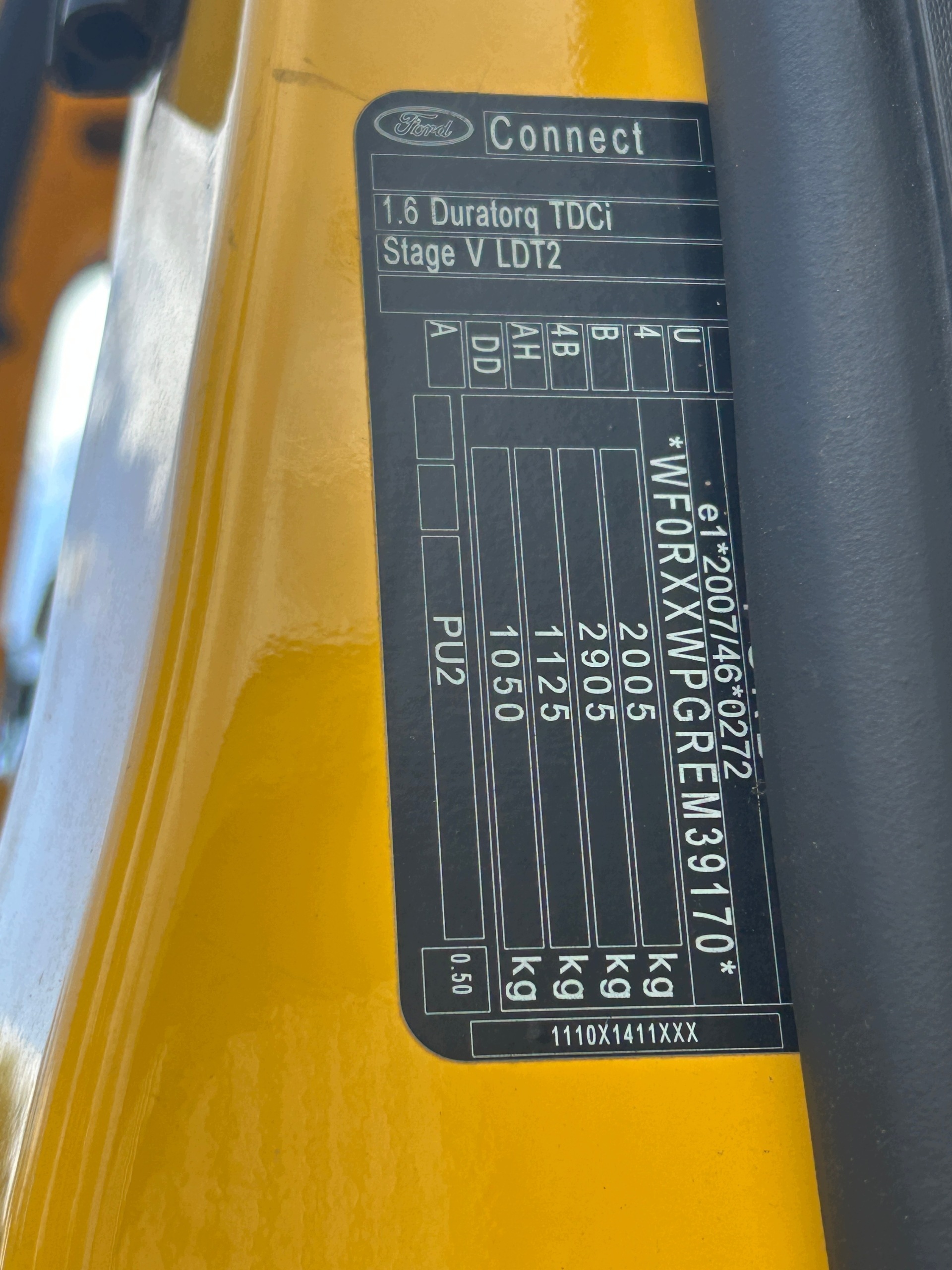 FORD TRANSIT CONNECT MK2 kapota PU2