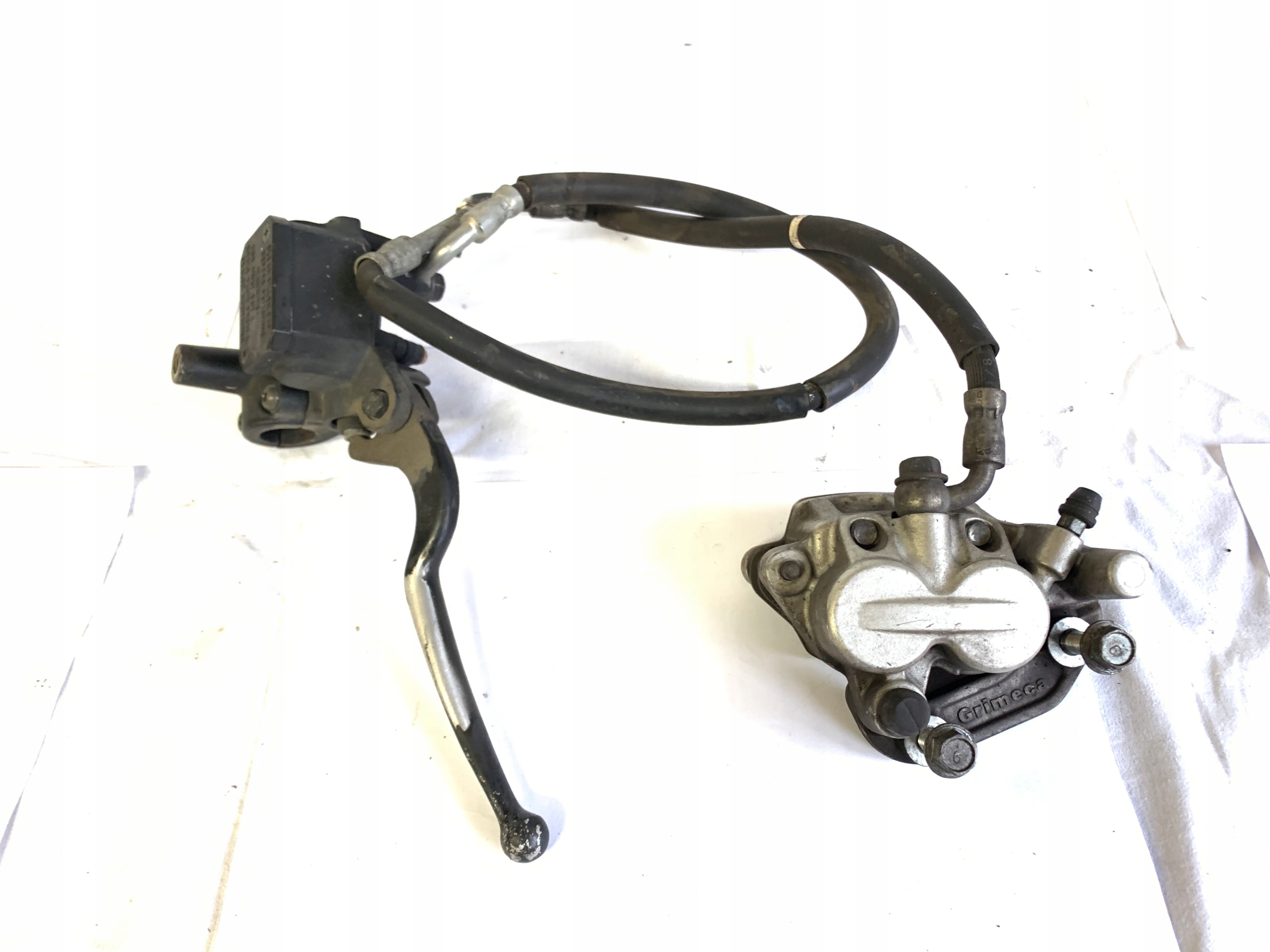 239161952928143562319312 - Yamaha xmax 250 гальмівний насос передній супорт