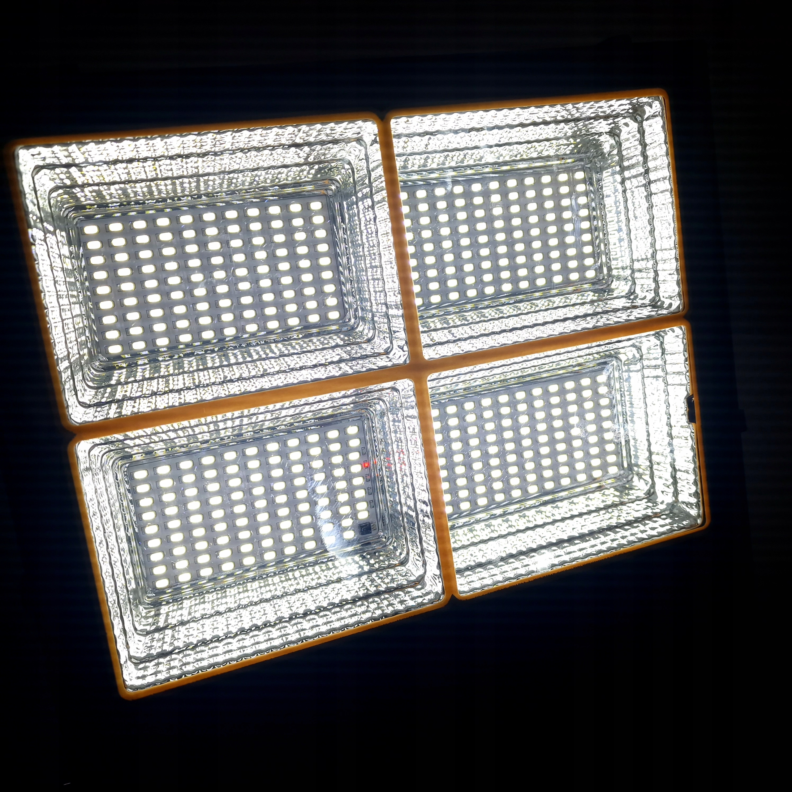 LAMPA SOLARNA 400W MOCNA SOLAR Z CZUJNIKIEM ZMIERZCHU COB PILOT IP65 LED Moc lampy 400 W