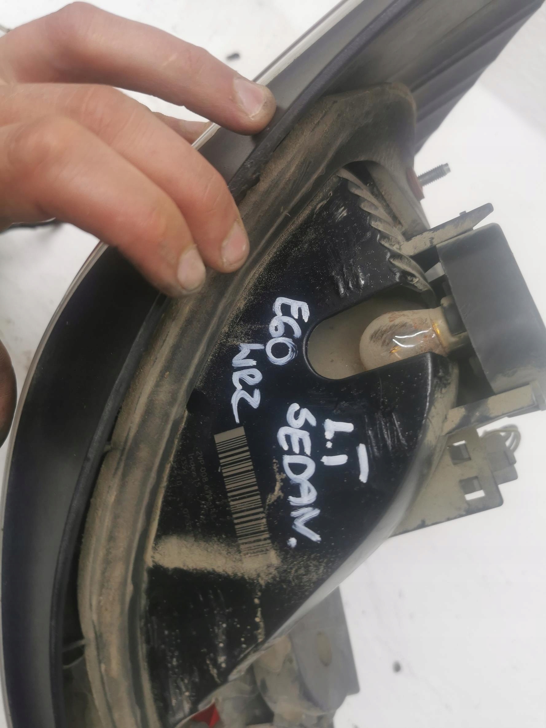 light left rear part BMW SERIA 5 E60 6910767 sedan 03-07