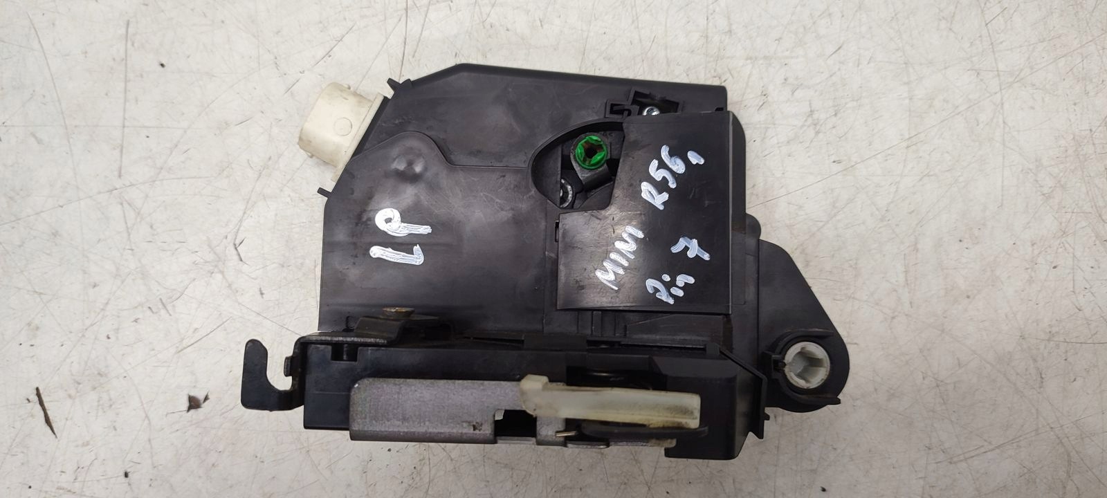 lock door front front left Mini Cooper S R56