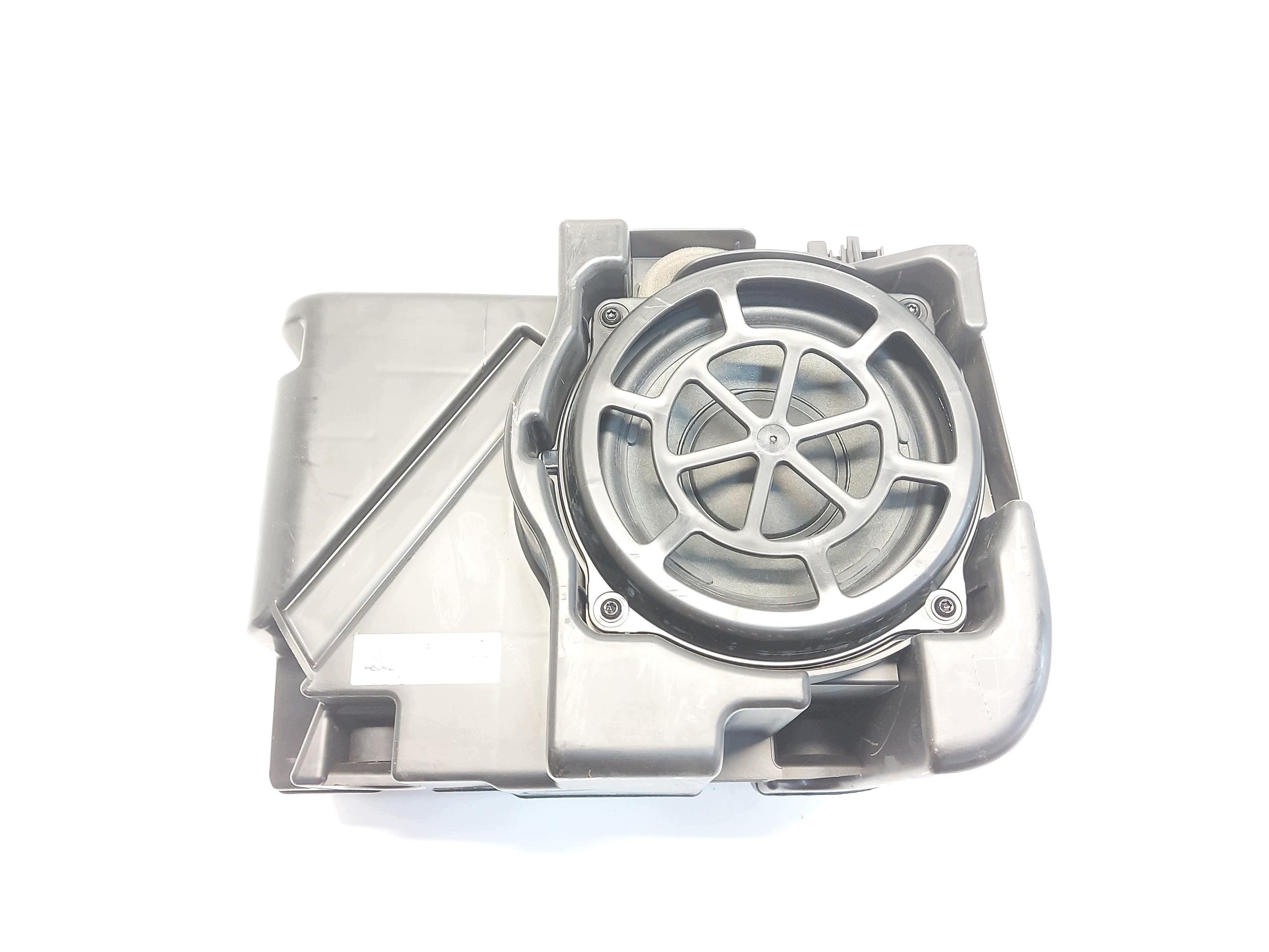 Audi Q4 89A 45 E-TRON , SUV, 2023 speaker SUBWOOFER 11A035621C