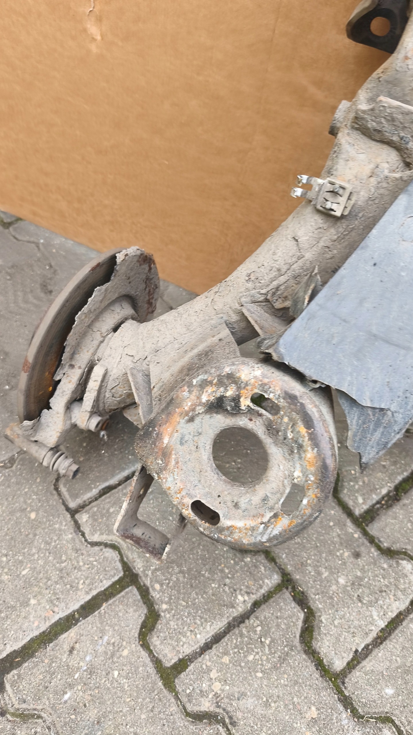 suspension beam rear part GOLF IV