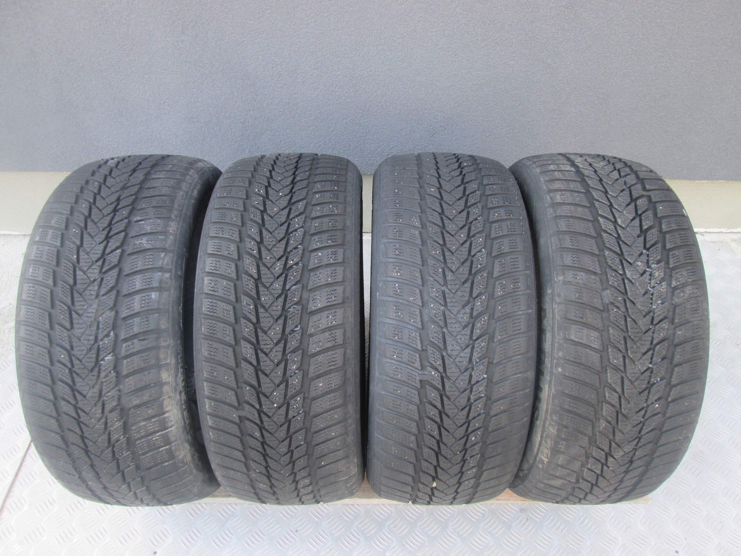 OPONY 4x AEOLUS SNOWACE AW03 225/50 R17 ZIMA