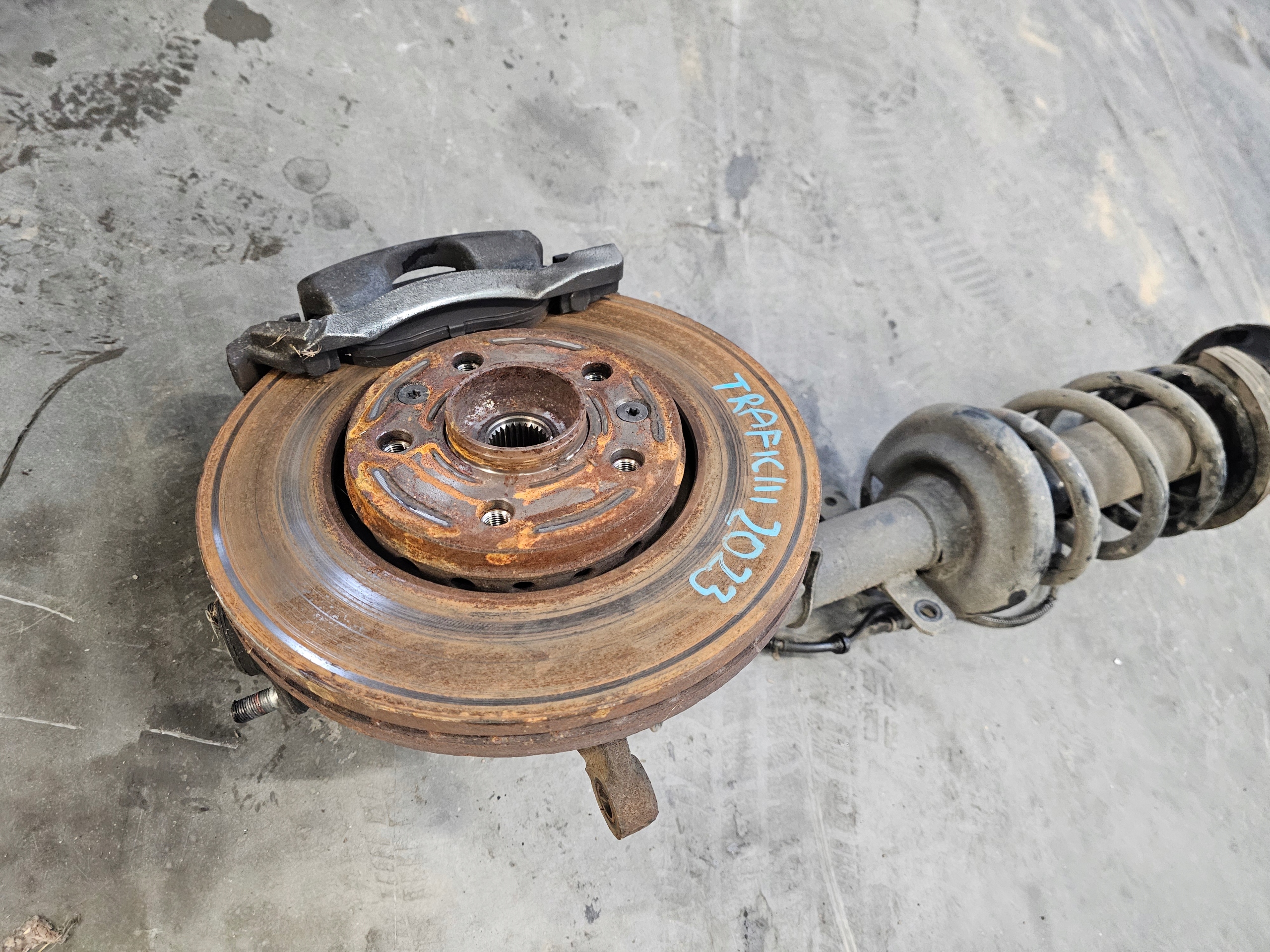 TRAFIC III VIVARO B MCPERSON shock absorber left