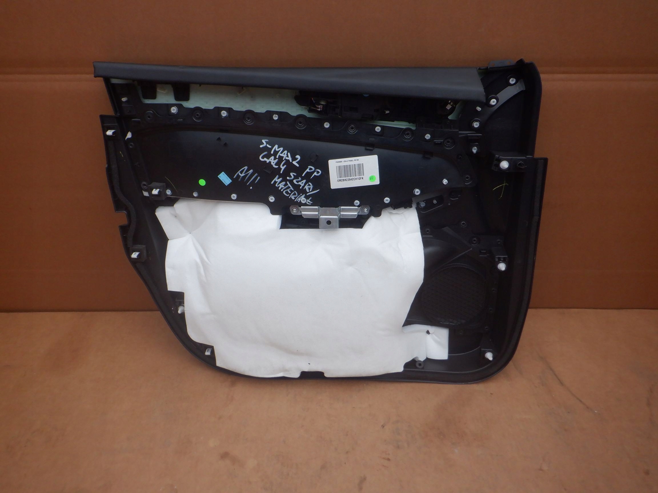 BOCZEK DRZWI PRAWY PRZÓD FORD S-MAX MK2 Typ samochodu 4x4/SUV Samochody dostawcze Samochody osobowe