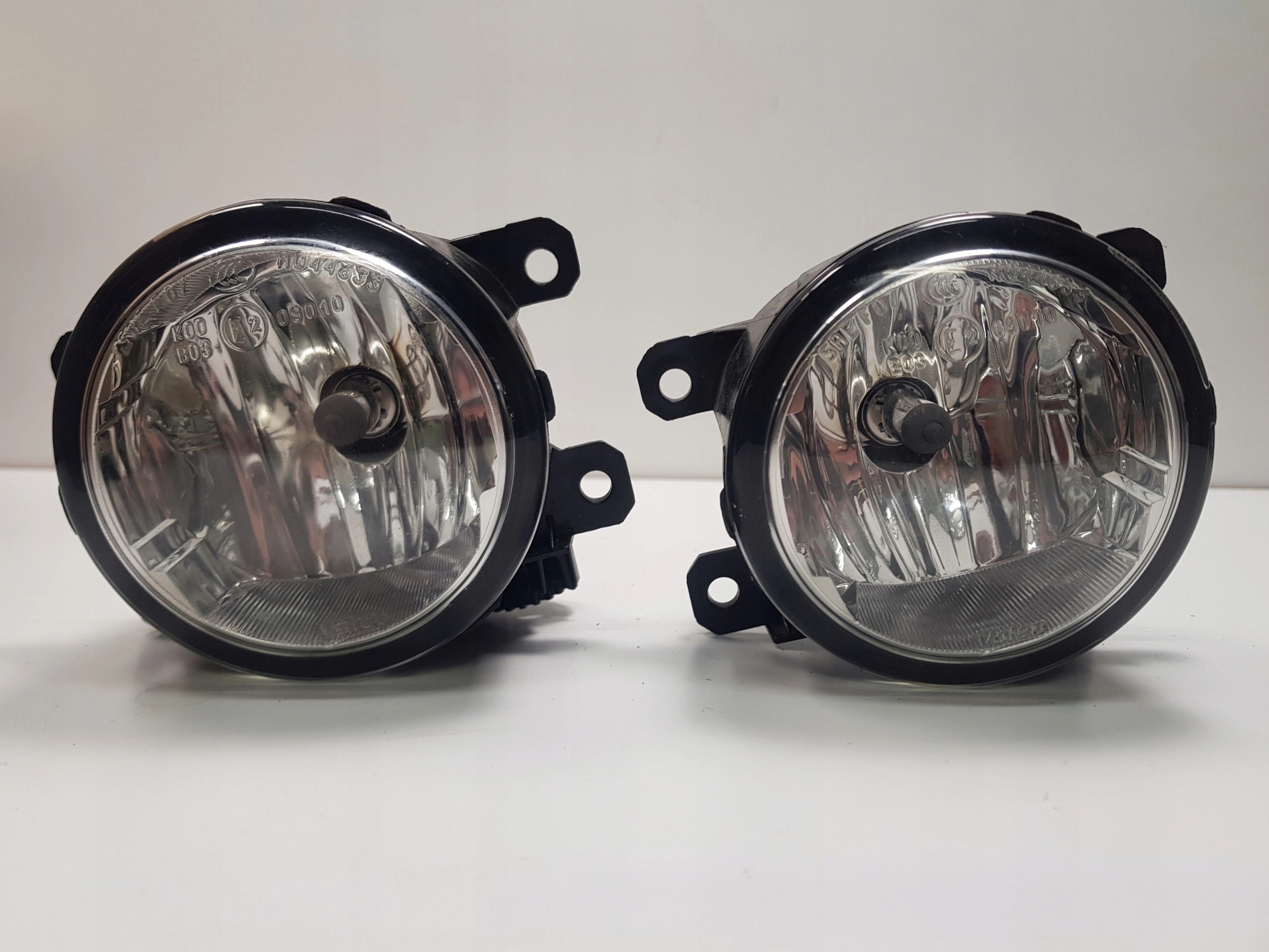 9670955280 - IVECO DAILY IV PARTNER III BERLINGO JEEP HALOGEN