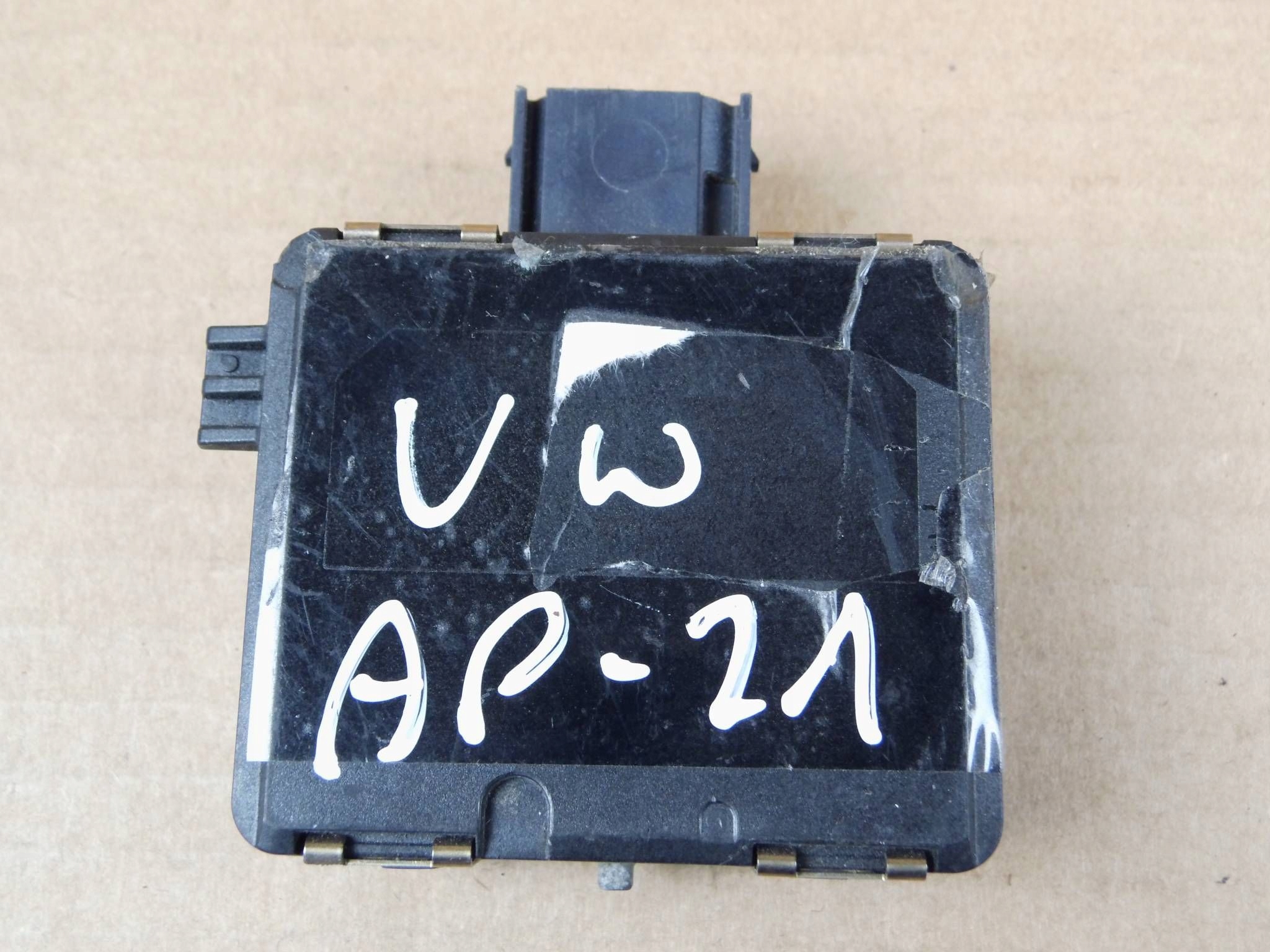 Porsche 911 radar module sensor sensor DISTRONIC 9P1907566C