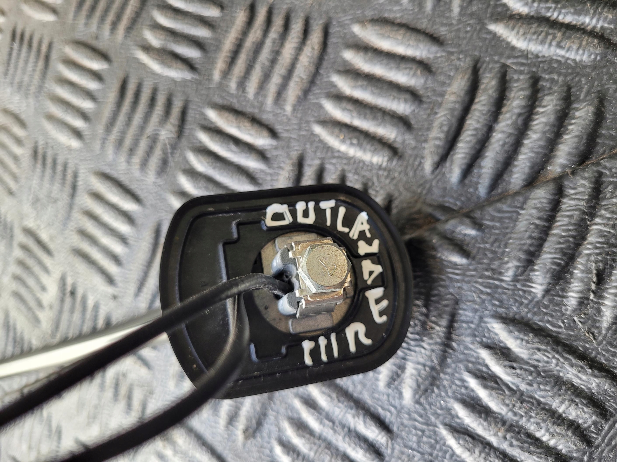 Antenne Toit MITSUBISHI OUTLANDER 3 III 2.2 DI-D
