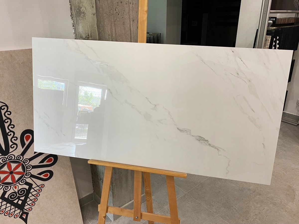 płytka 60x120 gres Carrara delikatna żyła light exclusive Marka Home Design