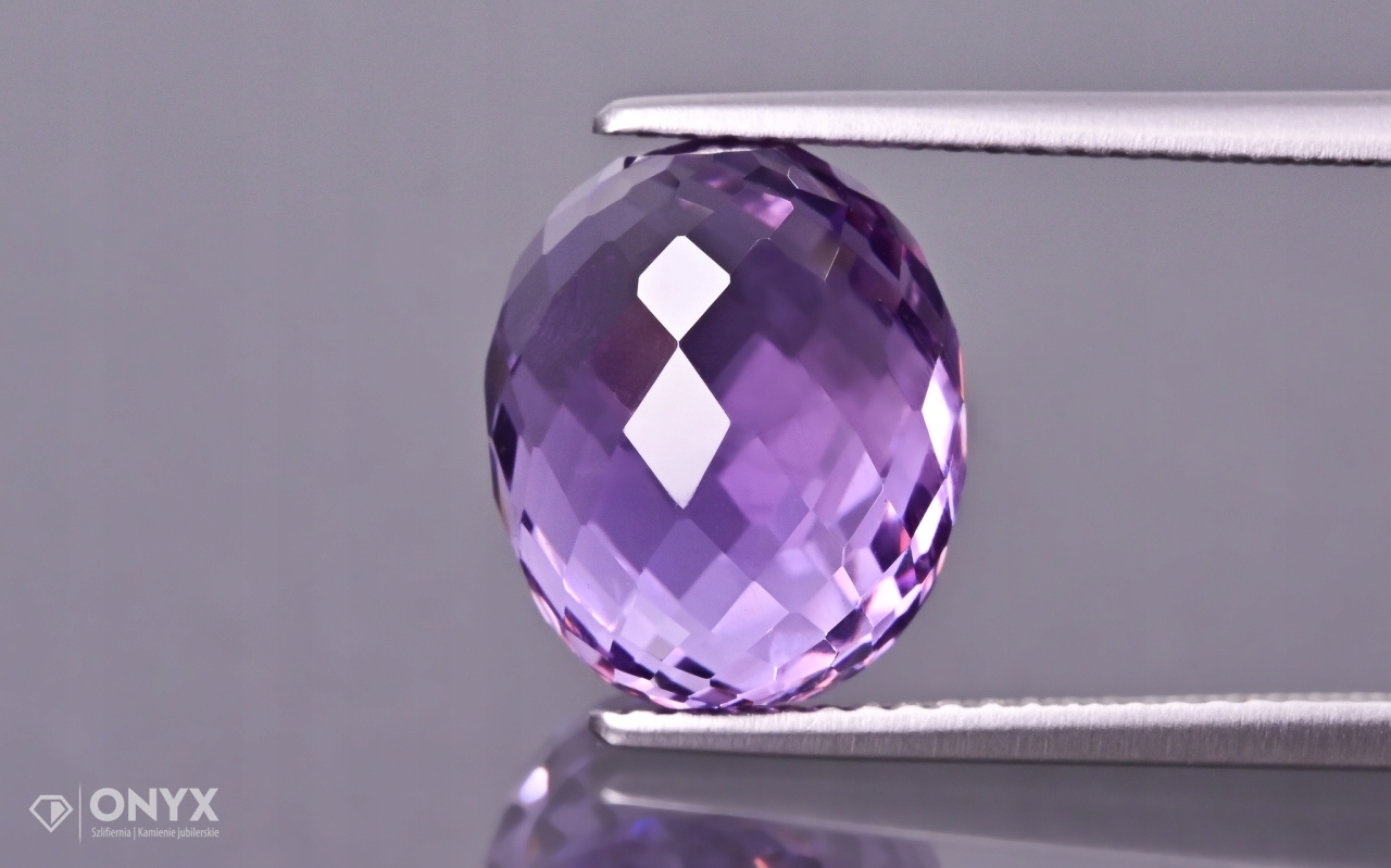 Ametyst fazetovaný ovál 12x10 mm