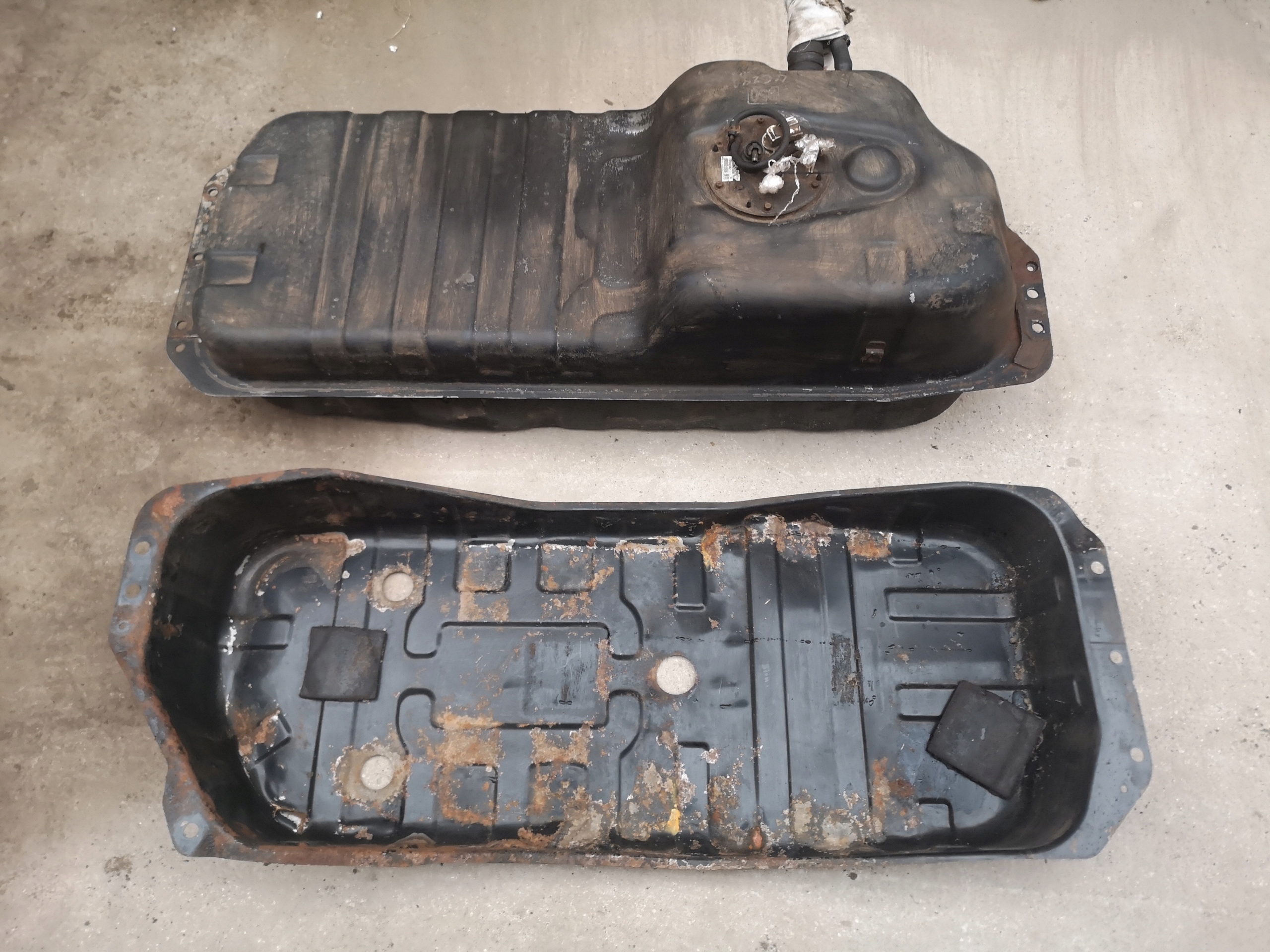 БАК НАСОС КРЫШКА ТОПЛИВНОГО БАКА KIA SORENTO И 2.5