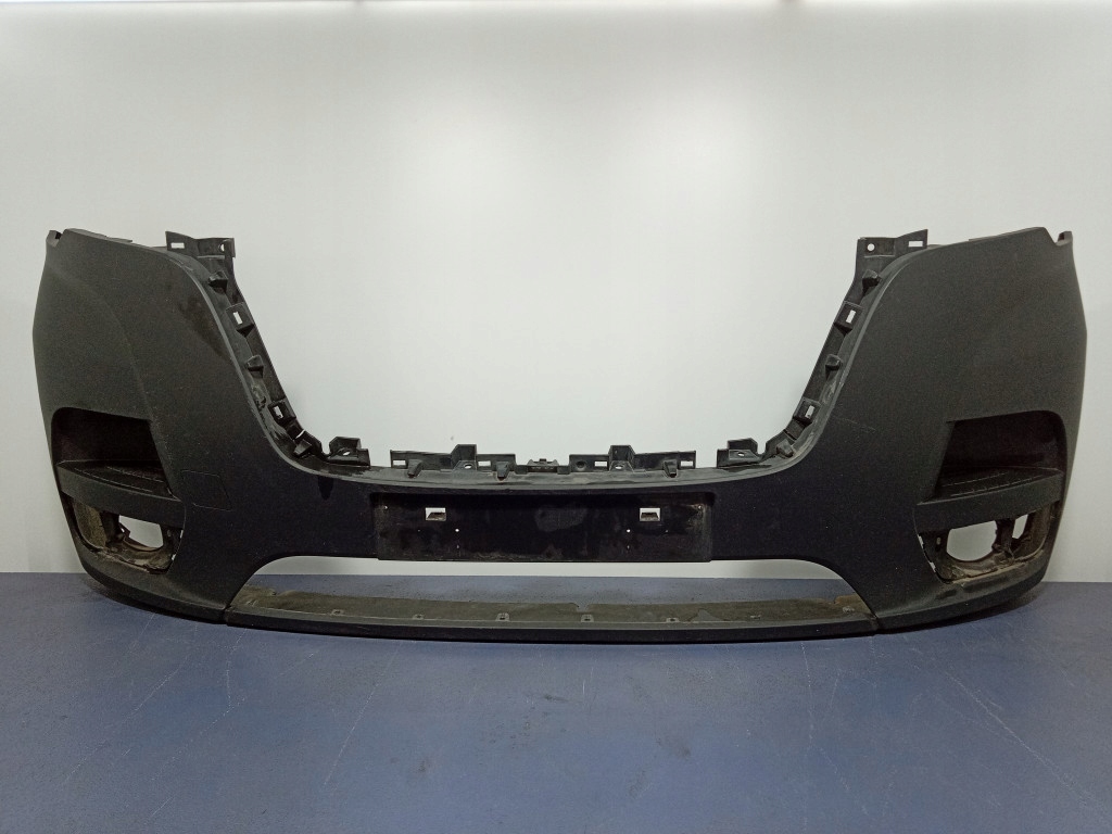 renault мастер IV 620228205R бампер передний