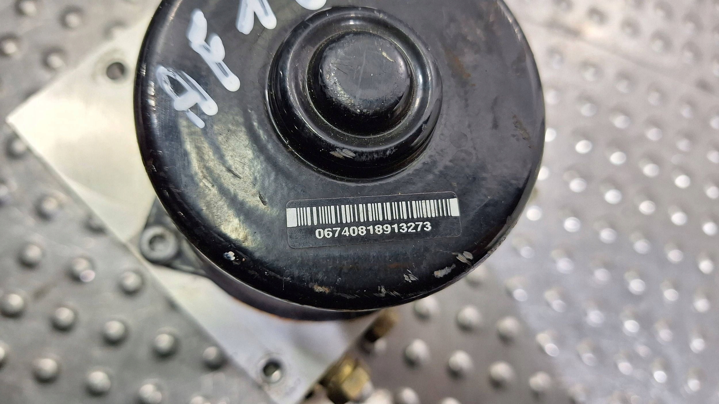 pump control unit ABS 97FB-2M110-AB 97FB-2C013-AA FORD ESCORT MK7