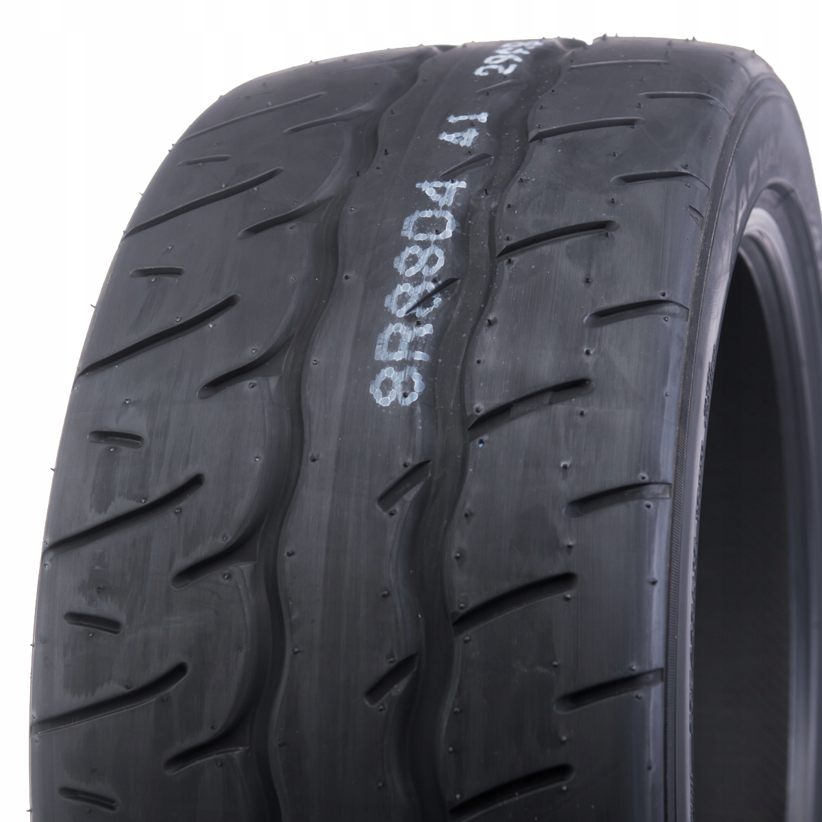 1x Pneumatika 245/40 R18 Yokohama Advan Neova AD09