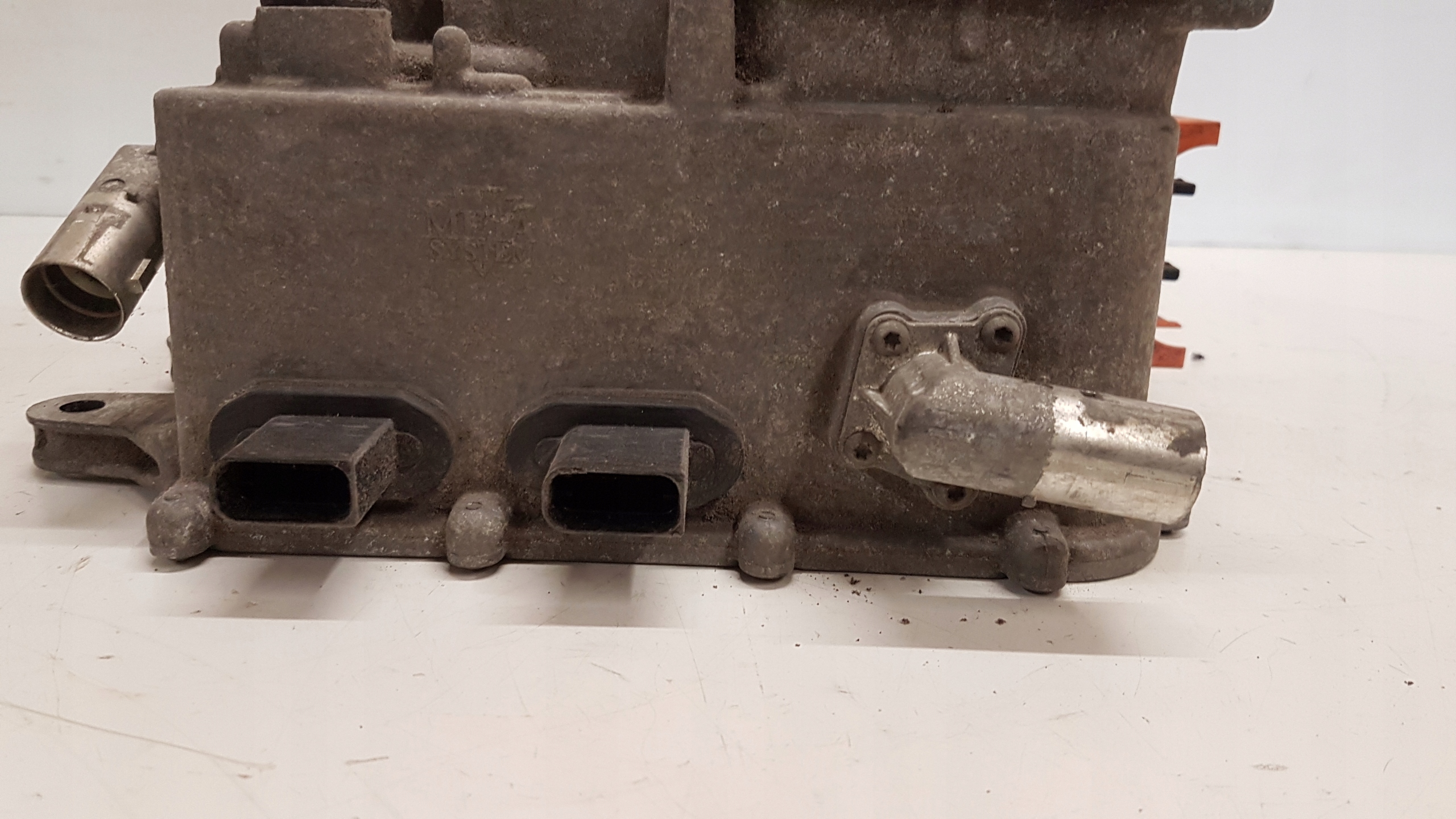 control unit module LADOWANIA BMW I01 I3 8625522 60AH