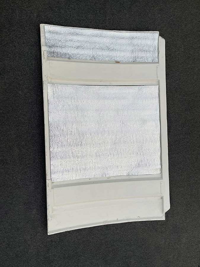 SL67 - ПРАВАЯ /ЛЕВАЯ ЦЕНТРАЛЬНАЯ ДВЕРЬ АГРЕГАТА THERMO KING SL