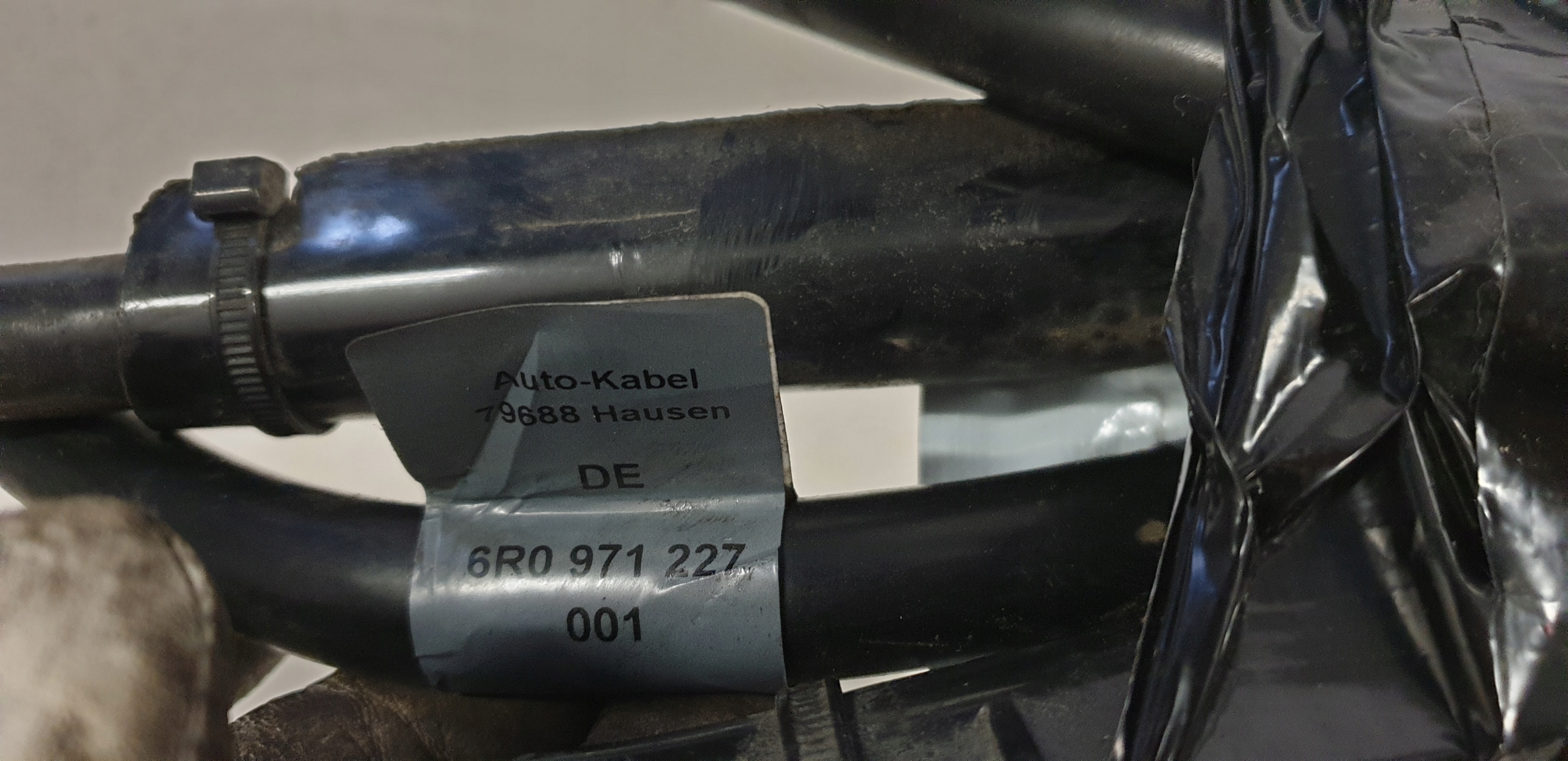 Kabelbaum Schlauch PLUSOWY AUDI A1 8X POLO 6R 10