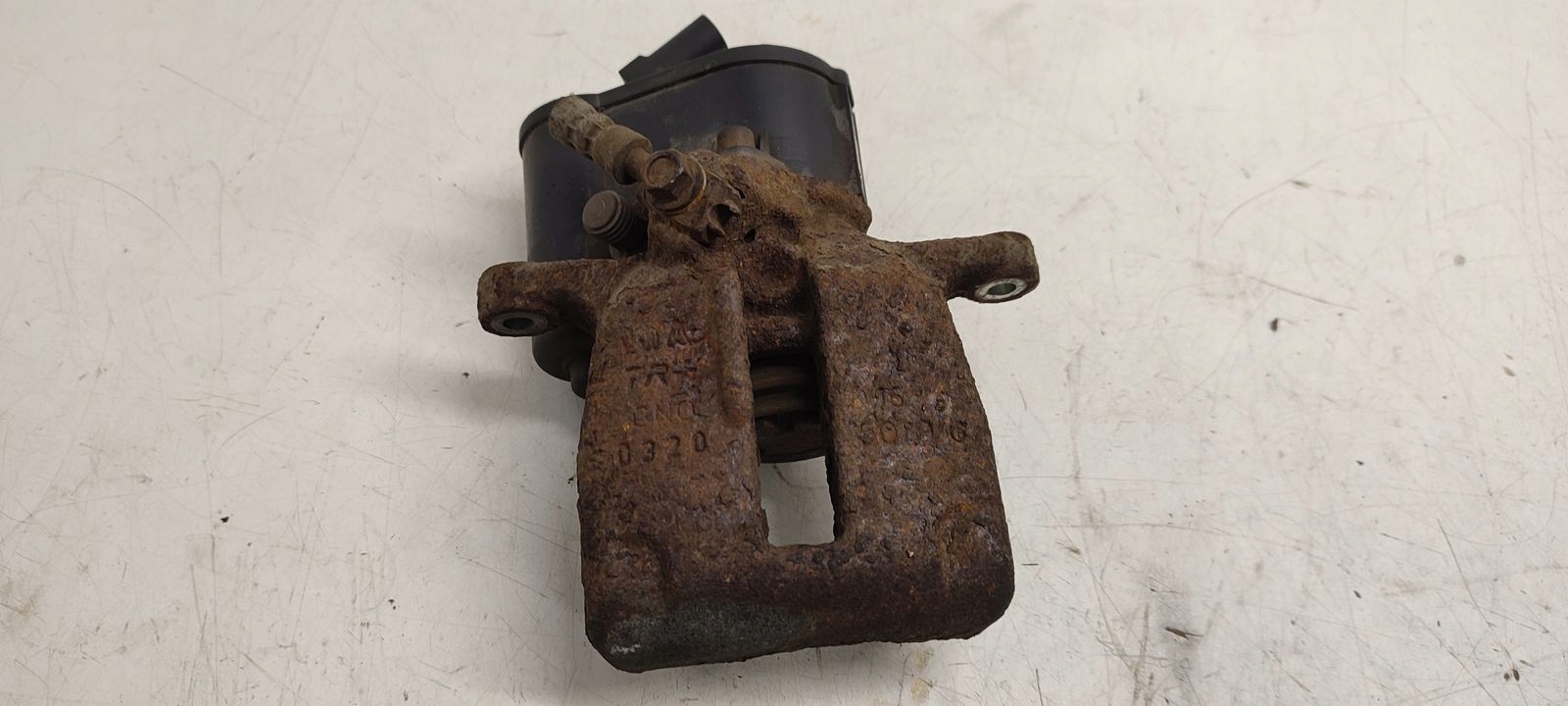 caliper rear part rear right VW Passat CC 2,0 TDI