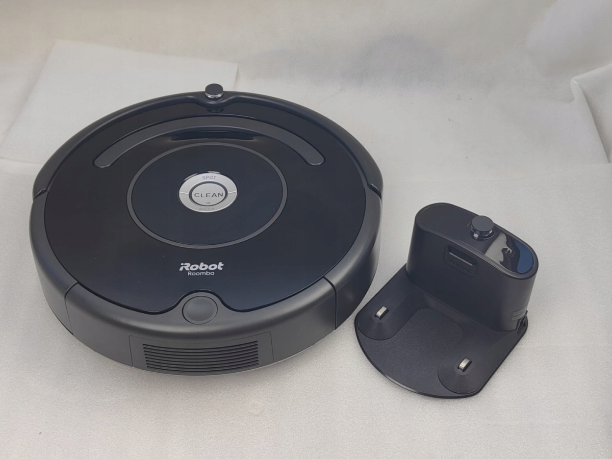 Robot sprzątający iRobot Roomba 671 czarny - Sklep, Opinie, Cena w