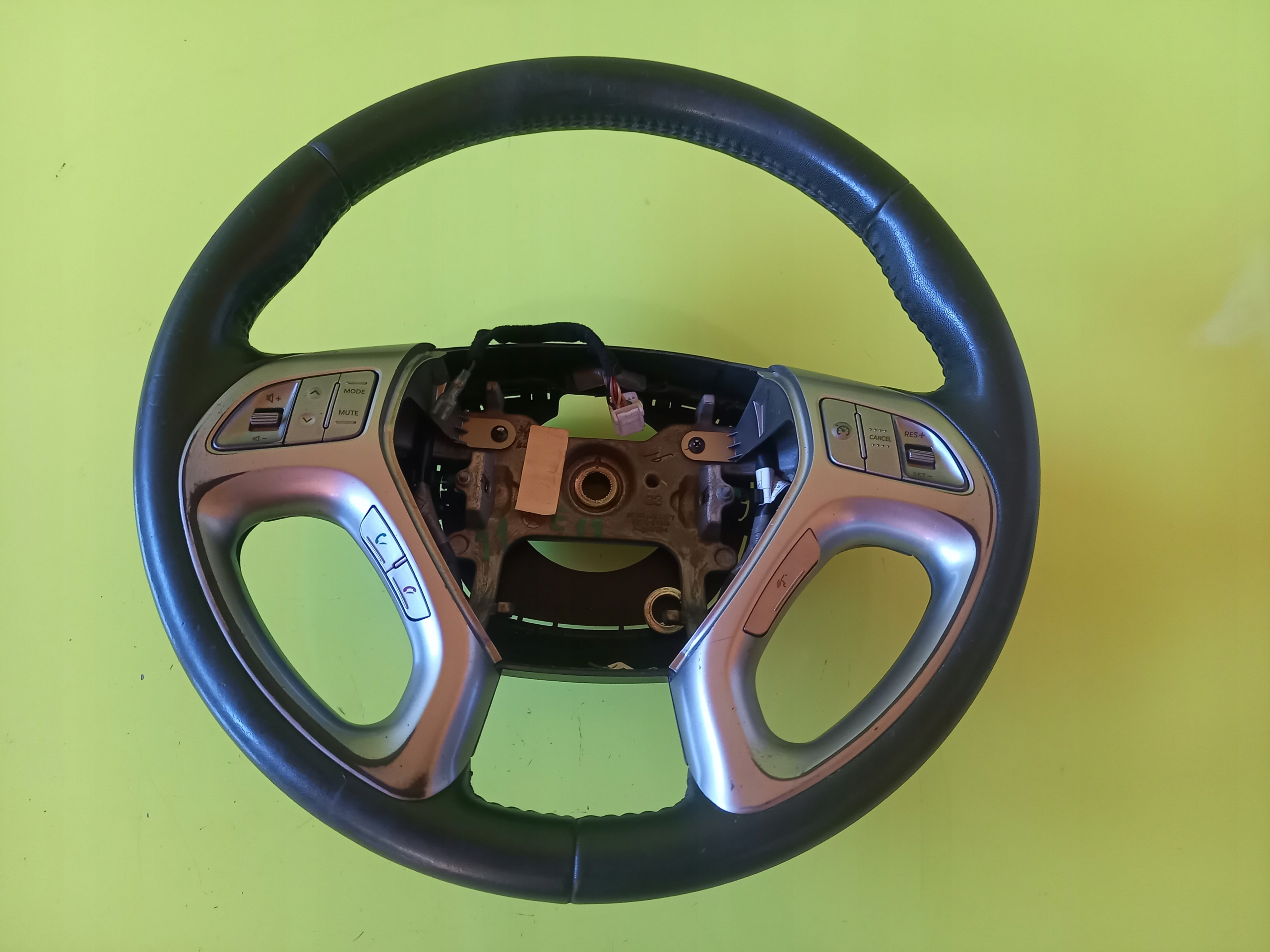 KIEROWNICA SKÓRZANA HYUNDAI IX35 12R