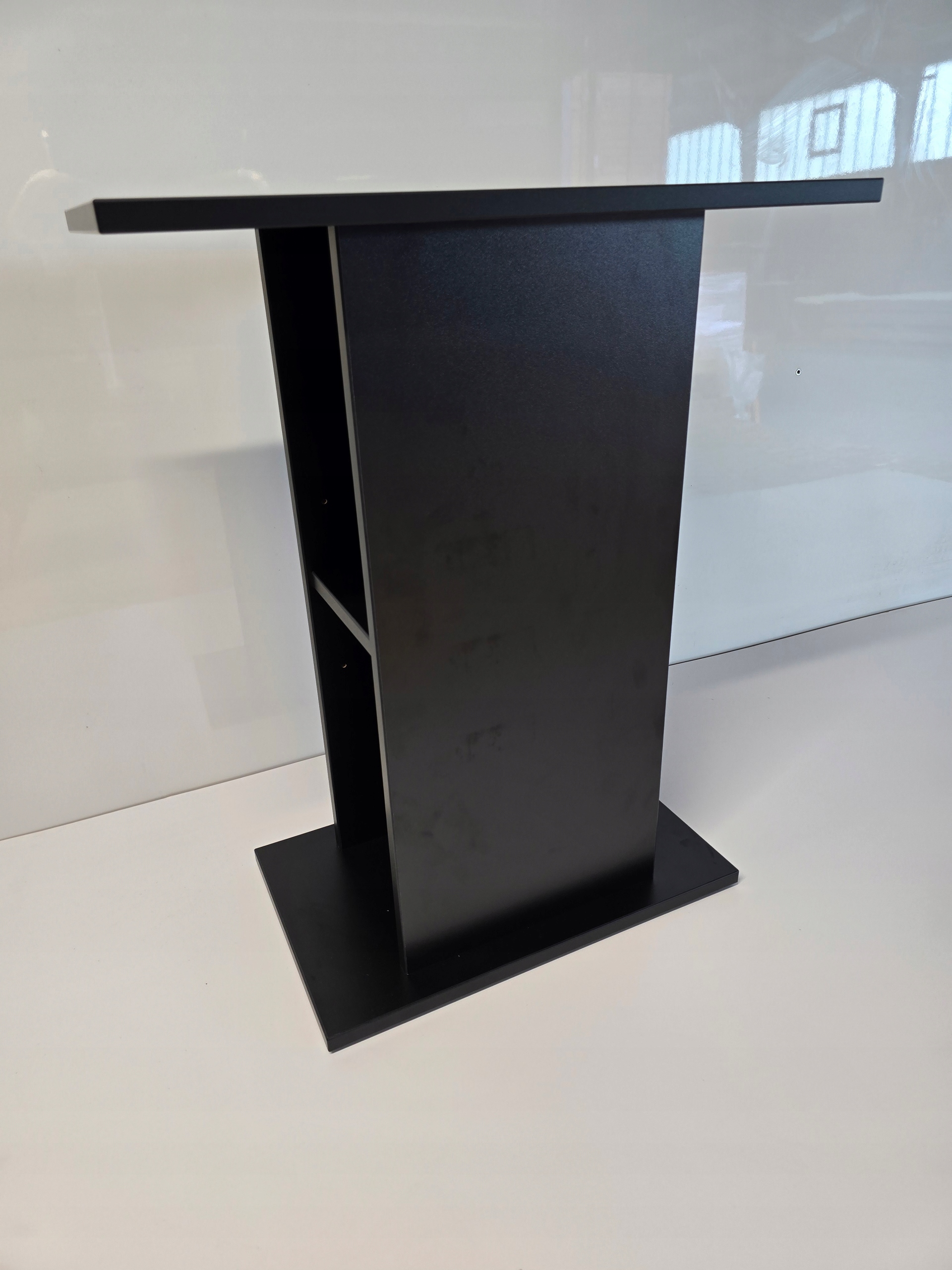 Levně skříňka Tola pod akvárium,terárium,rtv 61x31x73 cm černá