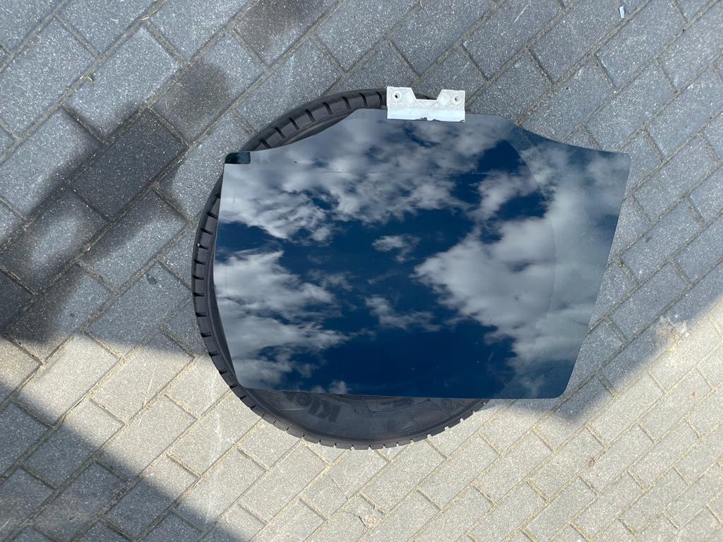 Ford Escape лобовое стекло левое заднее дымчатое черное 2017r