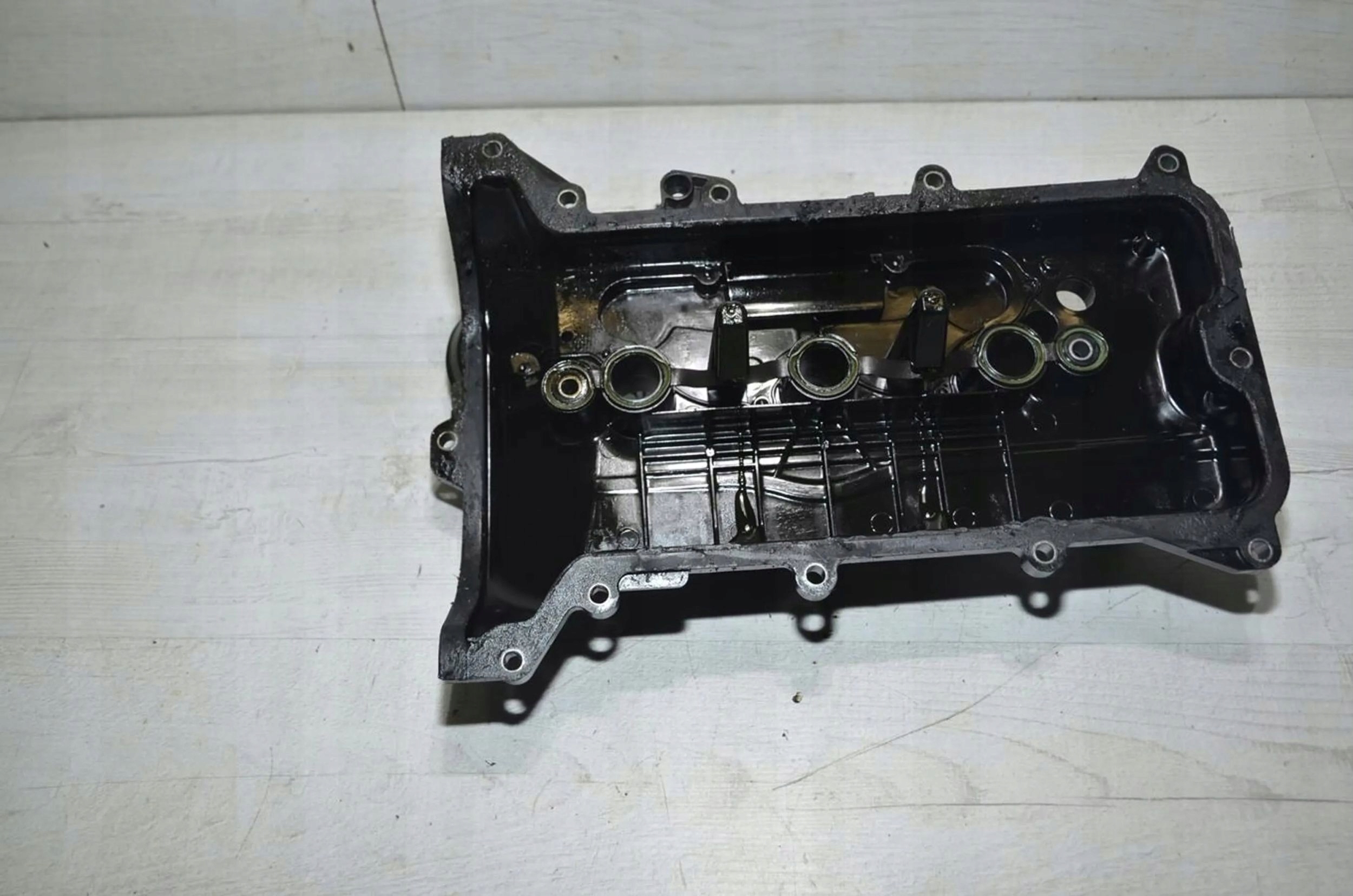 Abdeckung der Ventile 1.0 TCE Dacia Duster II 20r