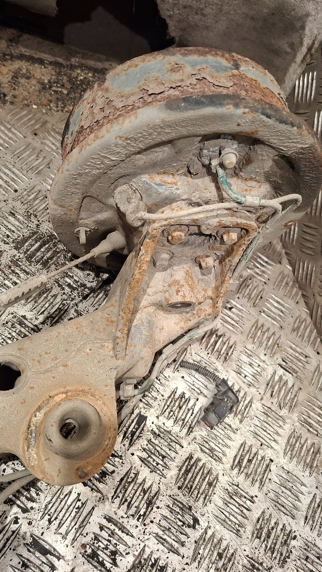 Achsträger heck OPEL CORSA C