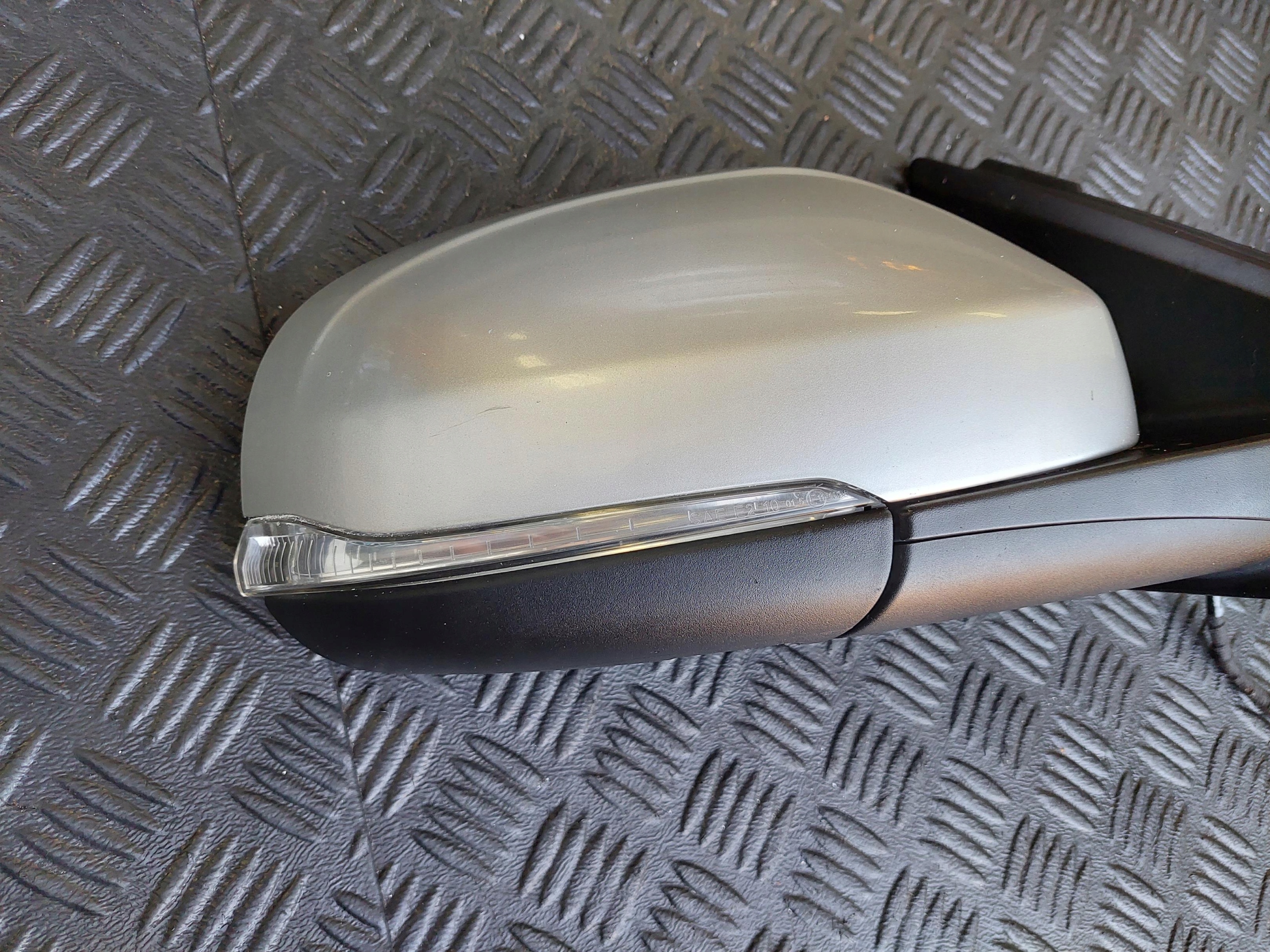 mirror right 8 PIN VOLVO S60 II V60 426 -26
