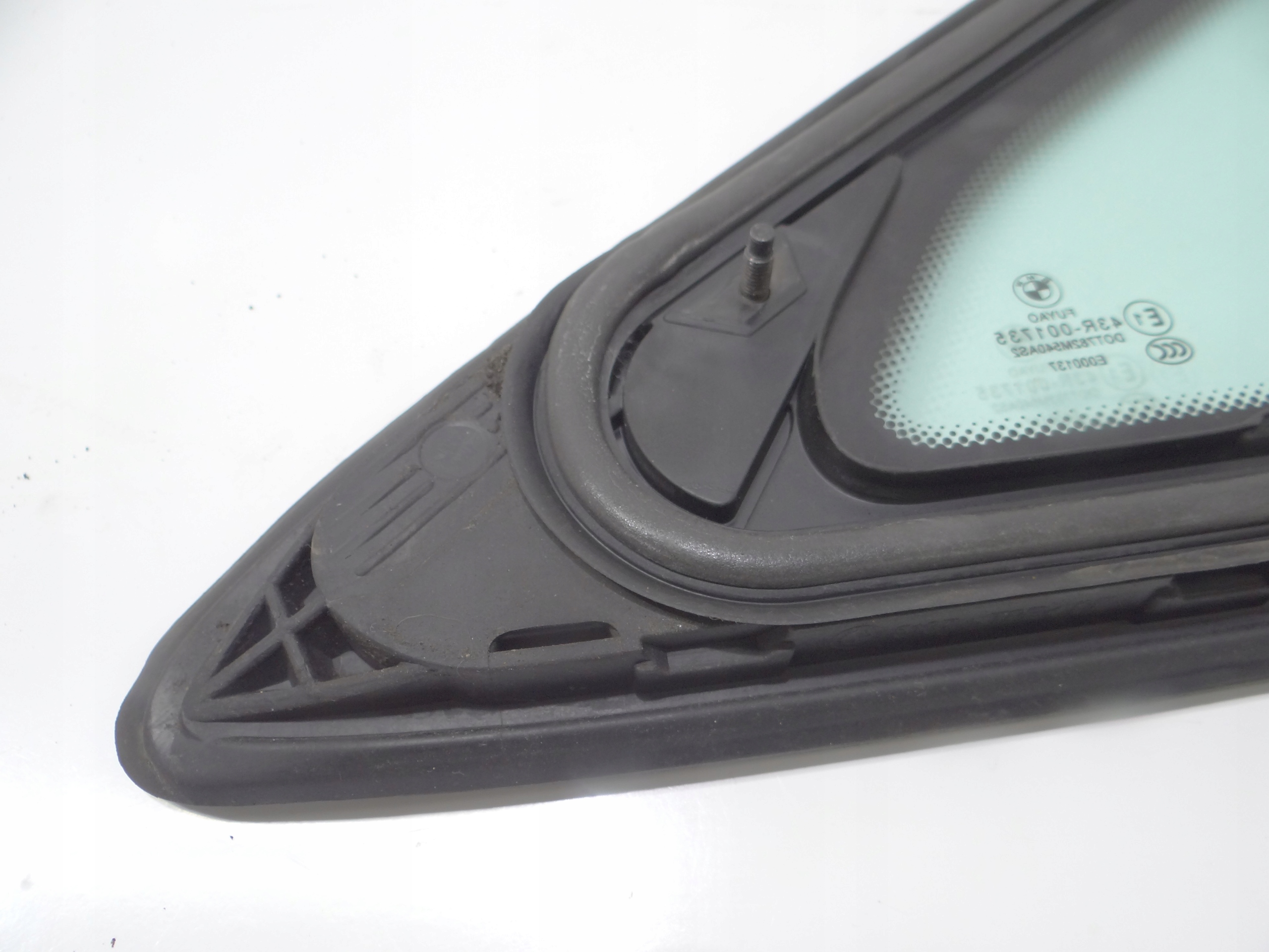 window bodywork right front BMW 2 F45 OE