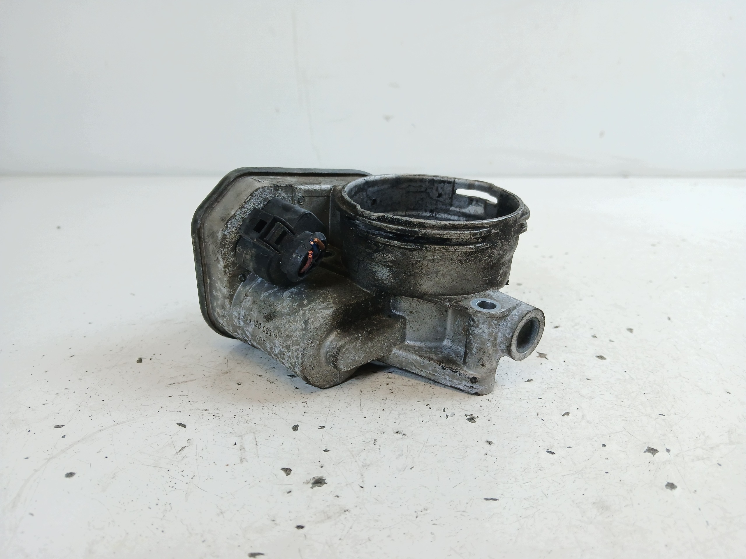 AUDI A3 8P VW GOLF V OCTAVIA II 1.9 TDI valvola a farfalla 038128063G