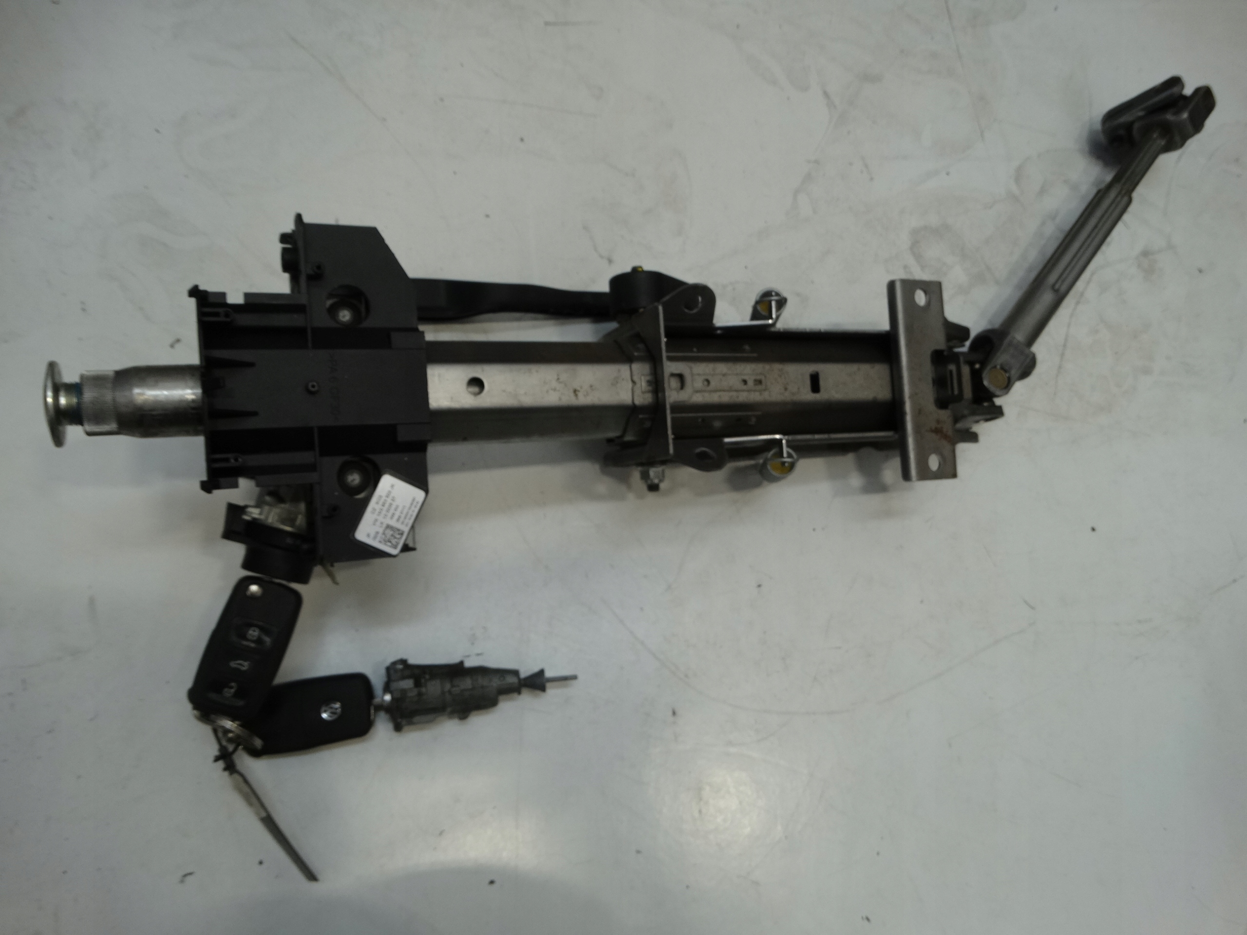 running board STARTOWY VOLKSWAGEN GOLF VI plus 2.0TDI 2011R.