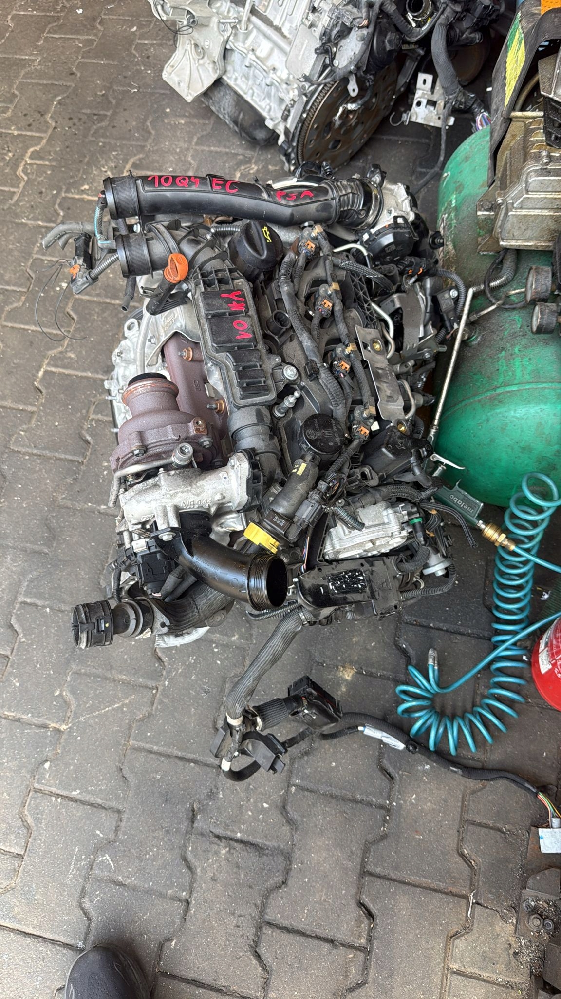 engine complete PEUGEOT PSA YH01 10Q4EC