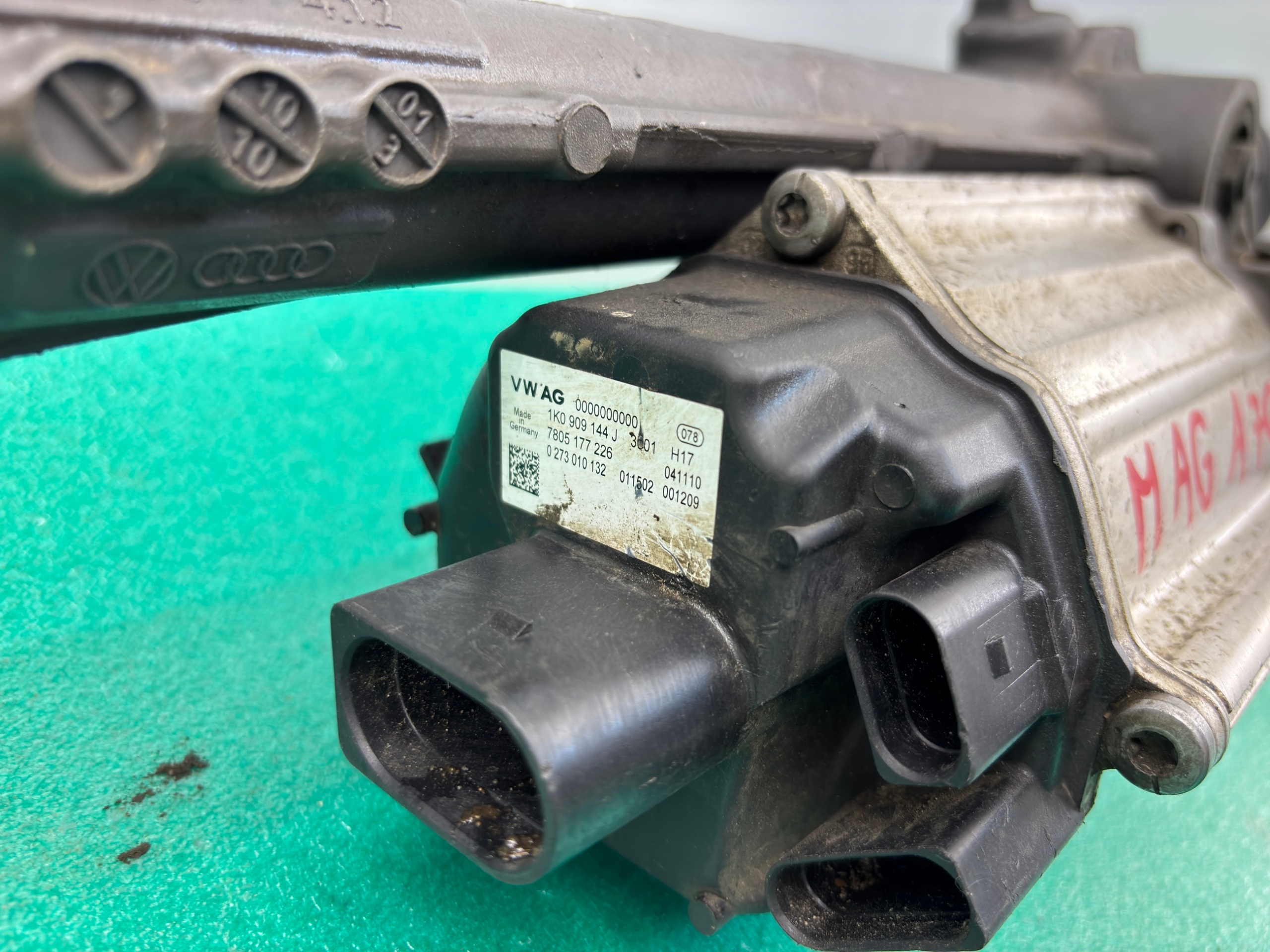 servo control VW GOLF 5 V SKODA OCTAVIA SEAT AUDI TT MAGA7C