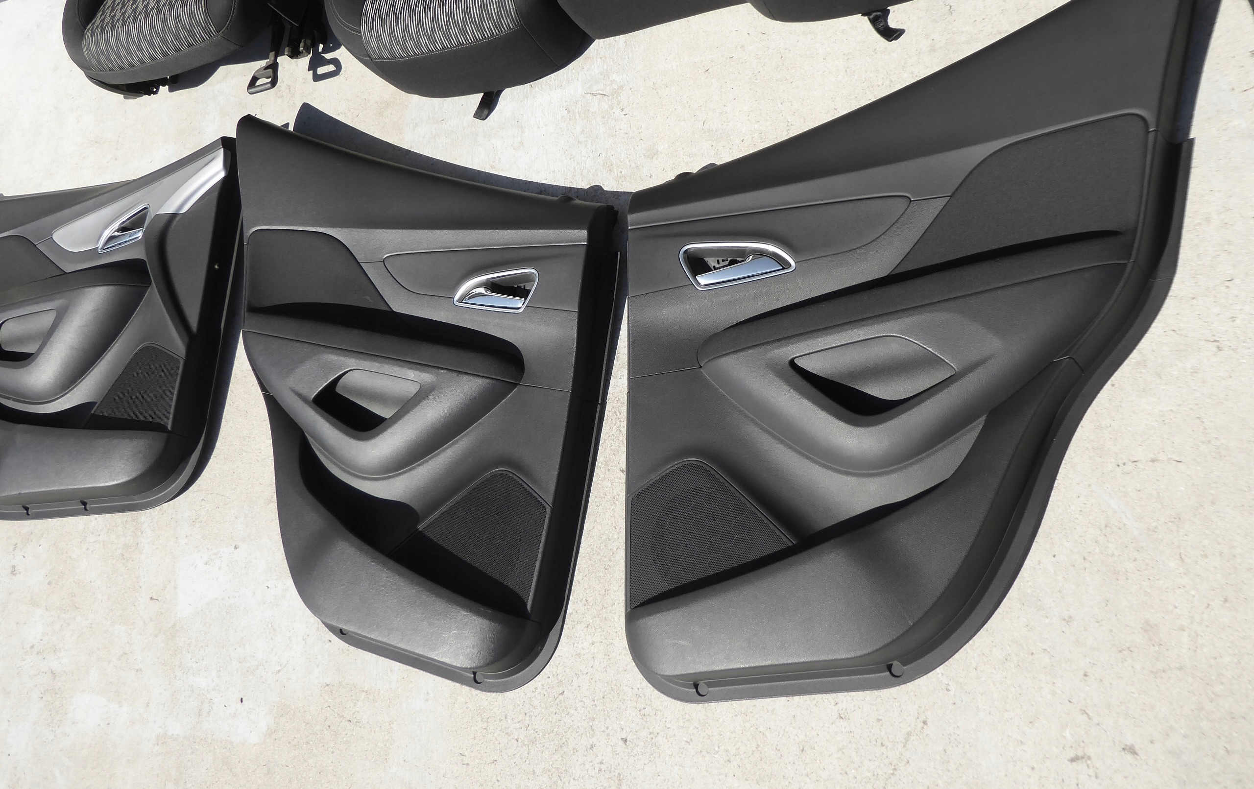 seats upholstery OPEL MOKKA