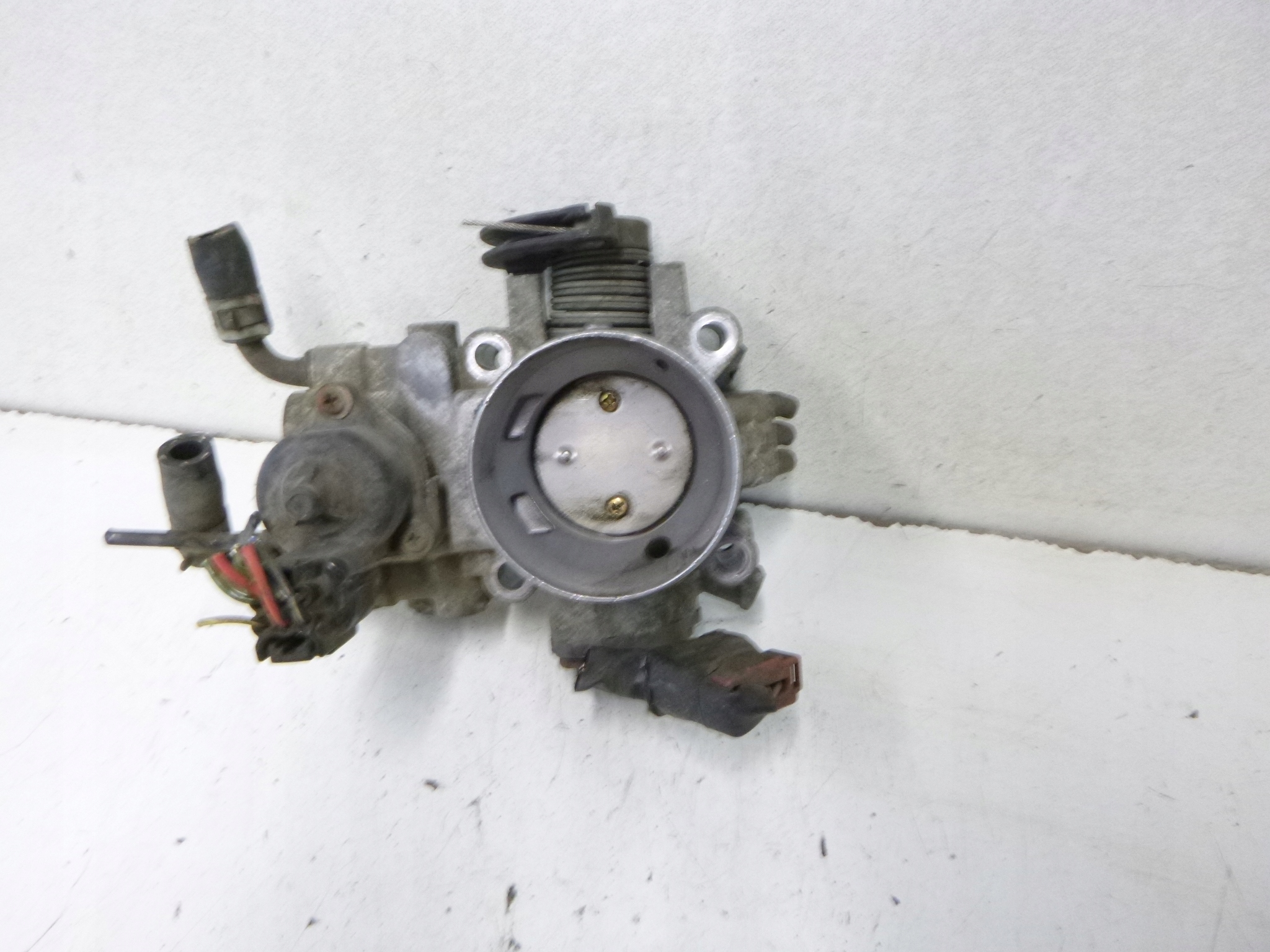 VALVOLA A FARFALLA MITSUBISHI CARISMA 1.6 01R. MIKUNI