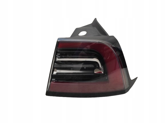 TESLA MODEL 3 i Y LAMPA PRAWA TYLNA TYŁ