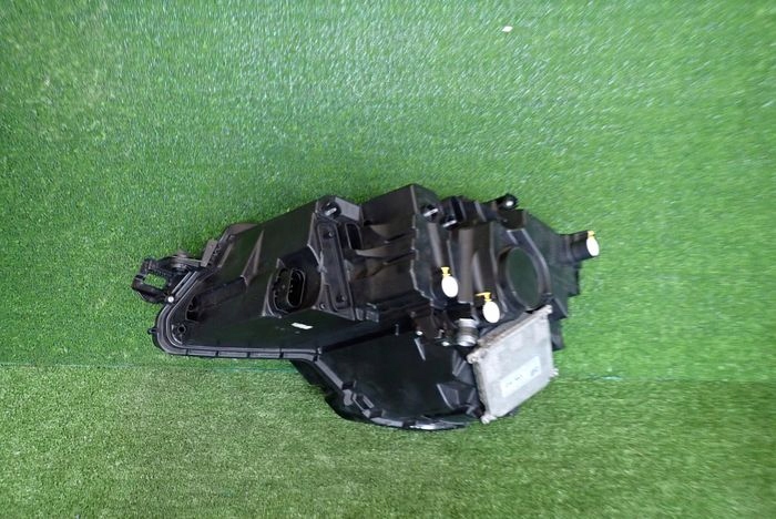 SKODA KAROQ FULL LED 16-21 reflektor right light right
