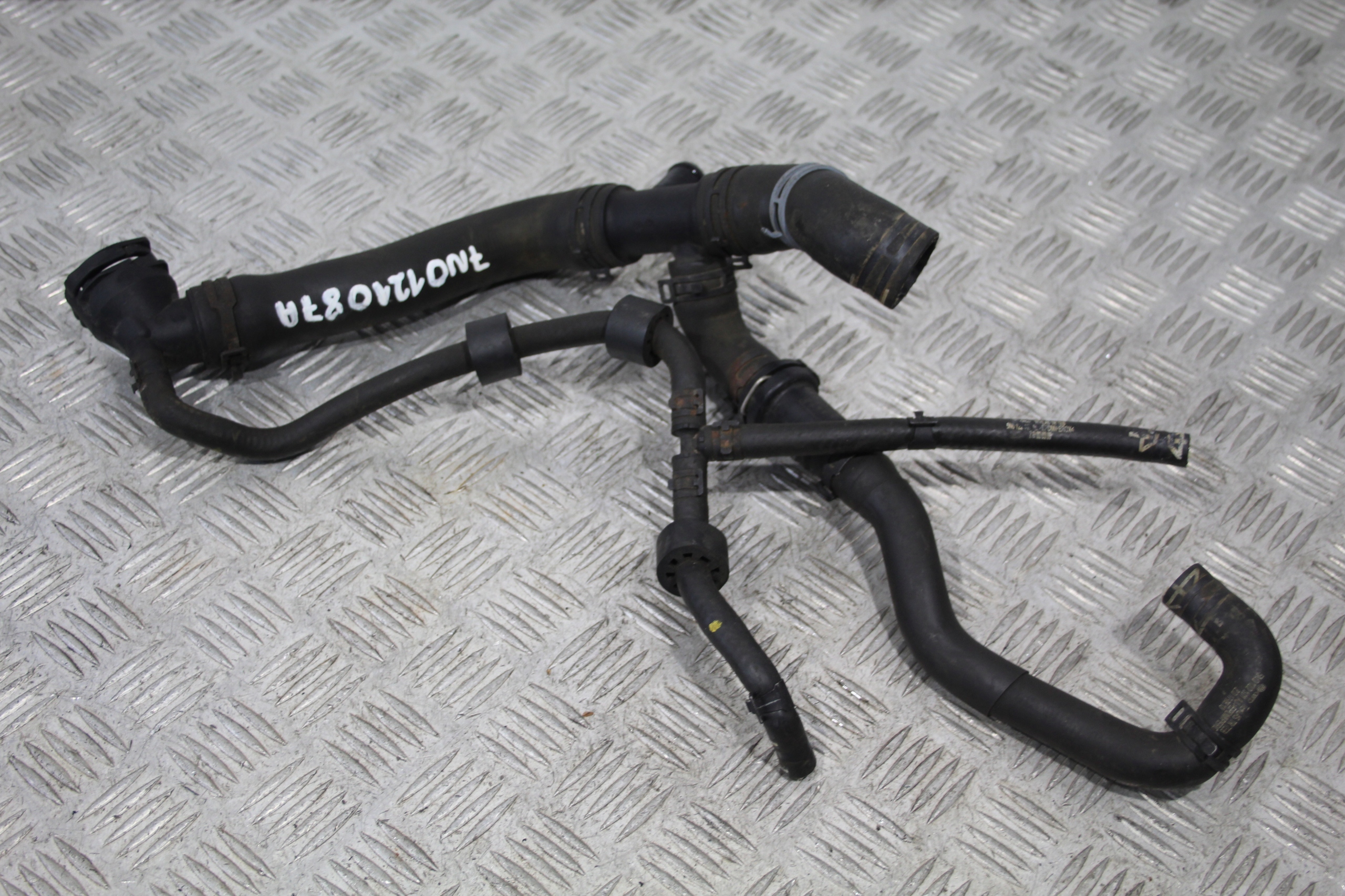crijevo prijenos vode AUDI VW 7N0121087A