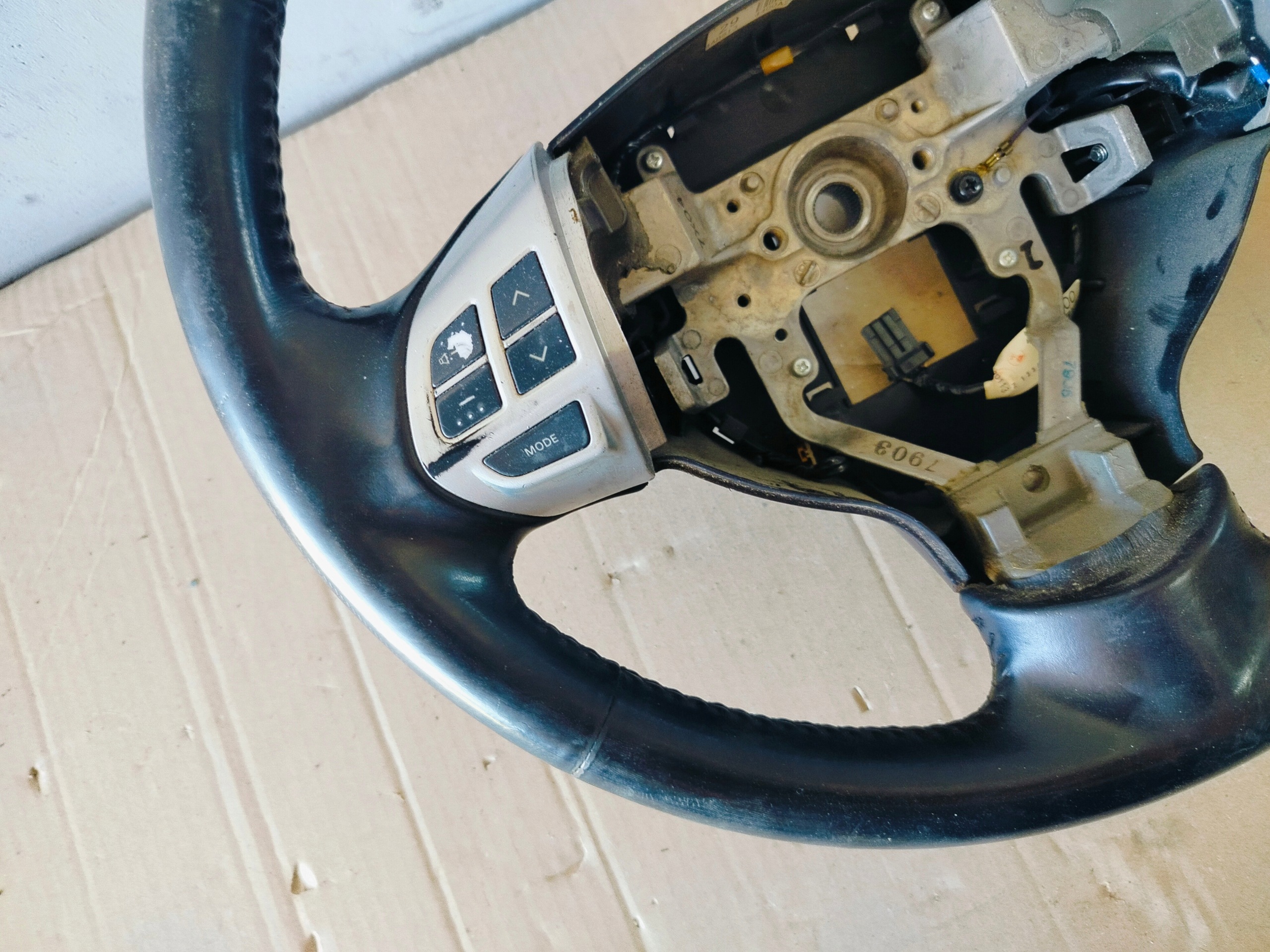 lenkrad SKOA MULTIFUNKCJA PEUGEOT 4007 07-12