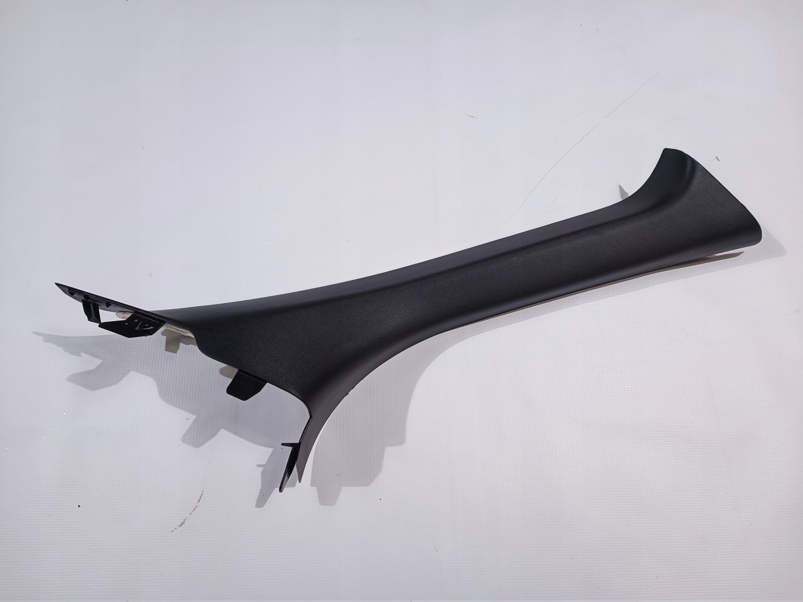 side slupka A cover right Ford Explorer 2011-2019