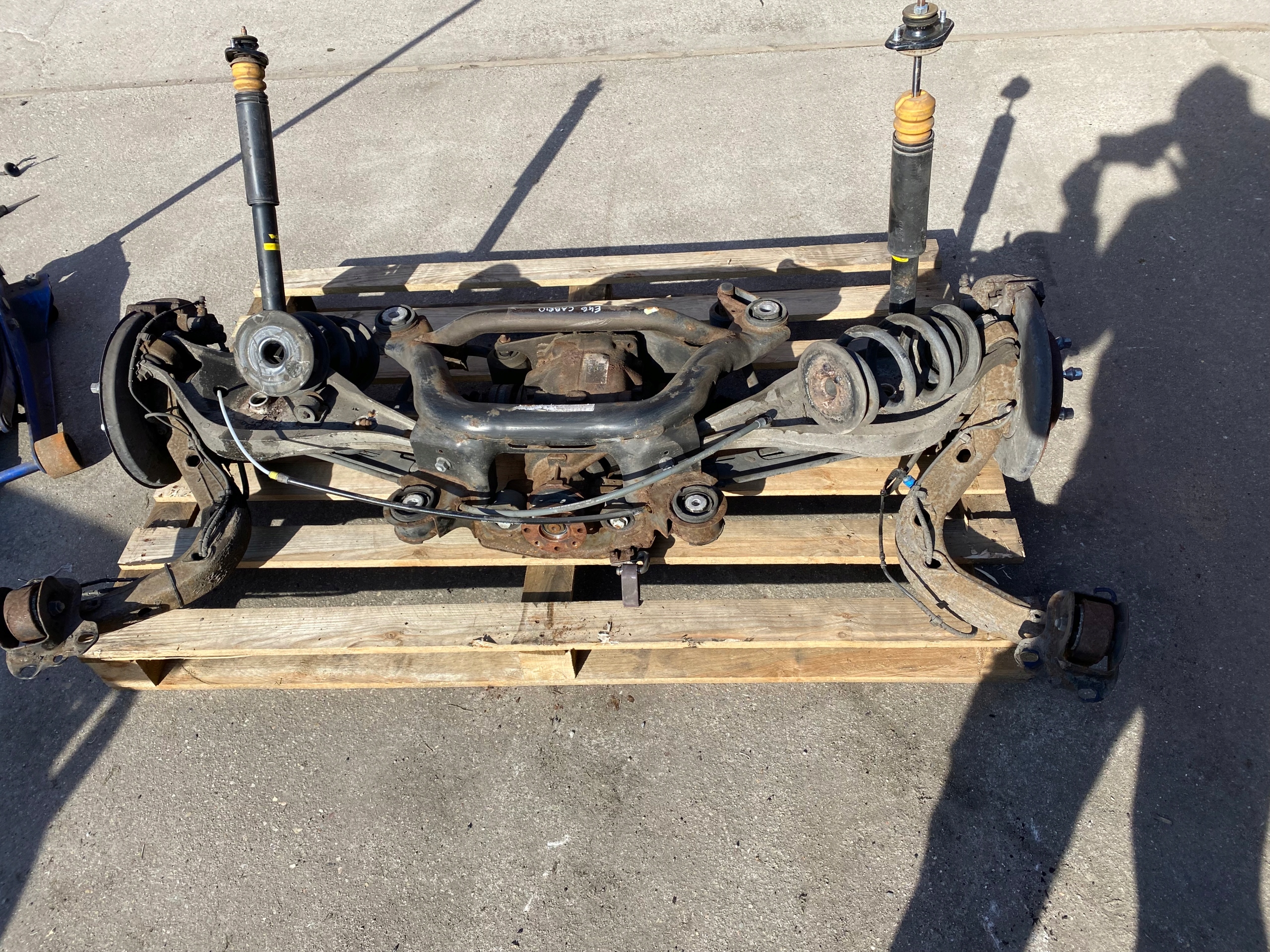 BMW E46 2d РЕСТАЙЛИНГ БАЛКА ПОДВЕСКА ЗАДНЕЕ