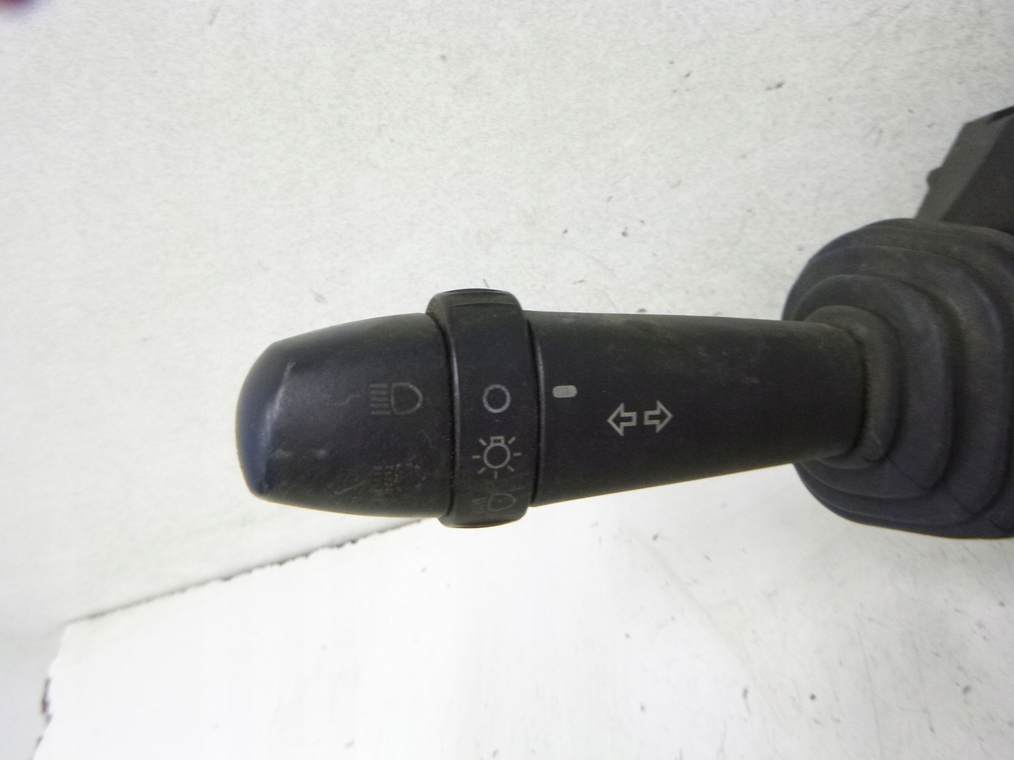 devio luci devio zespolone Fiat Stilo 1.9 jtd 07352969650 2003r.
